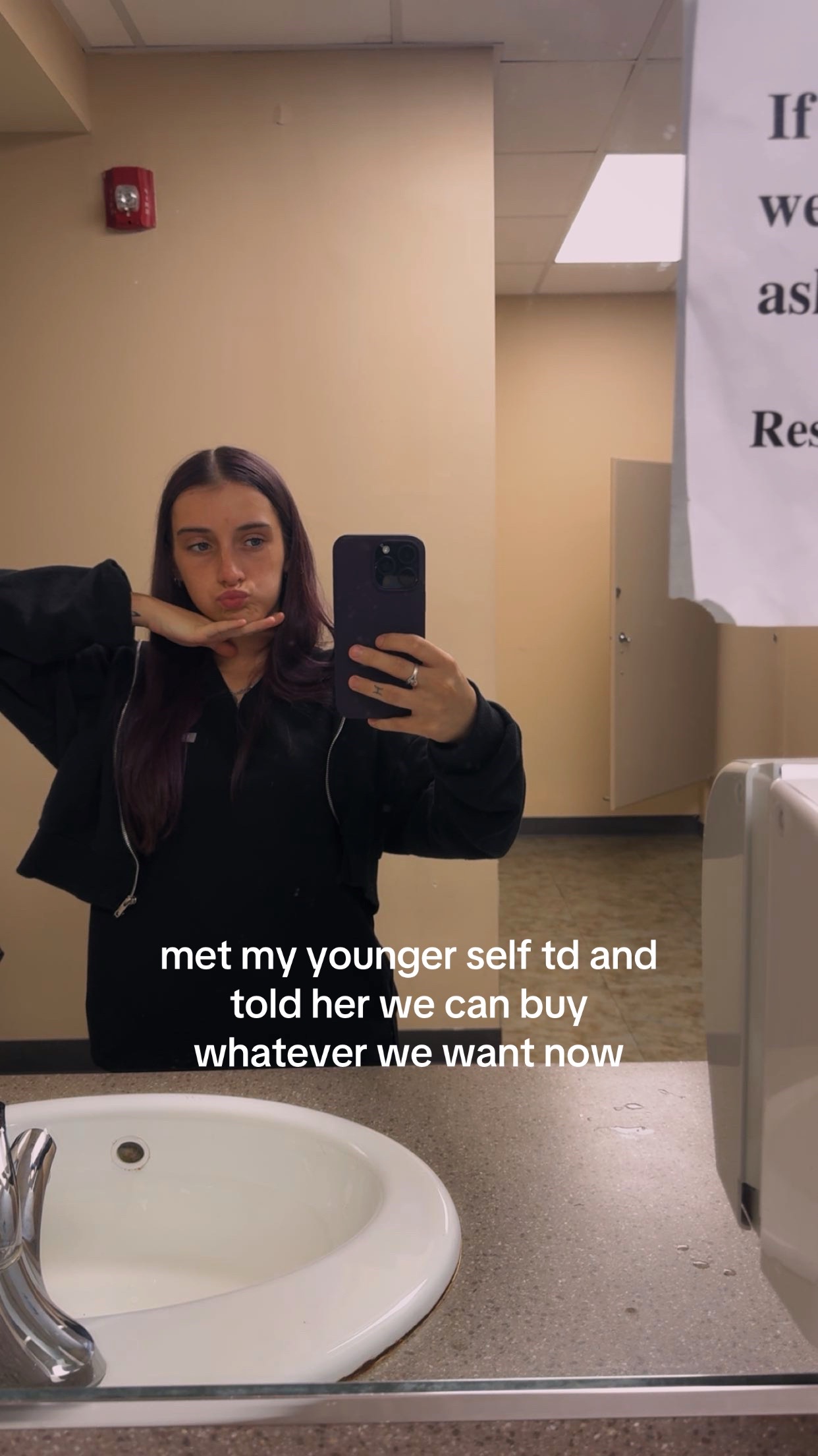 @annikaperryyy