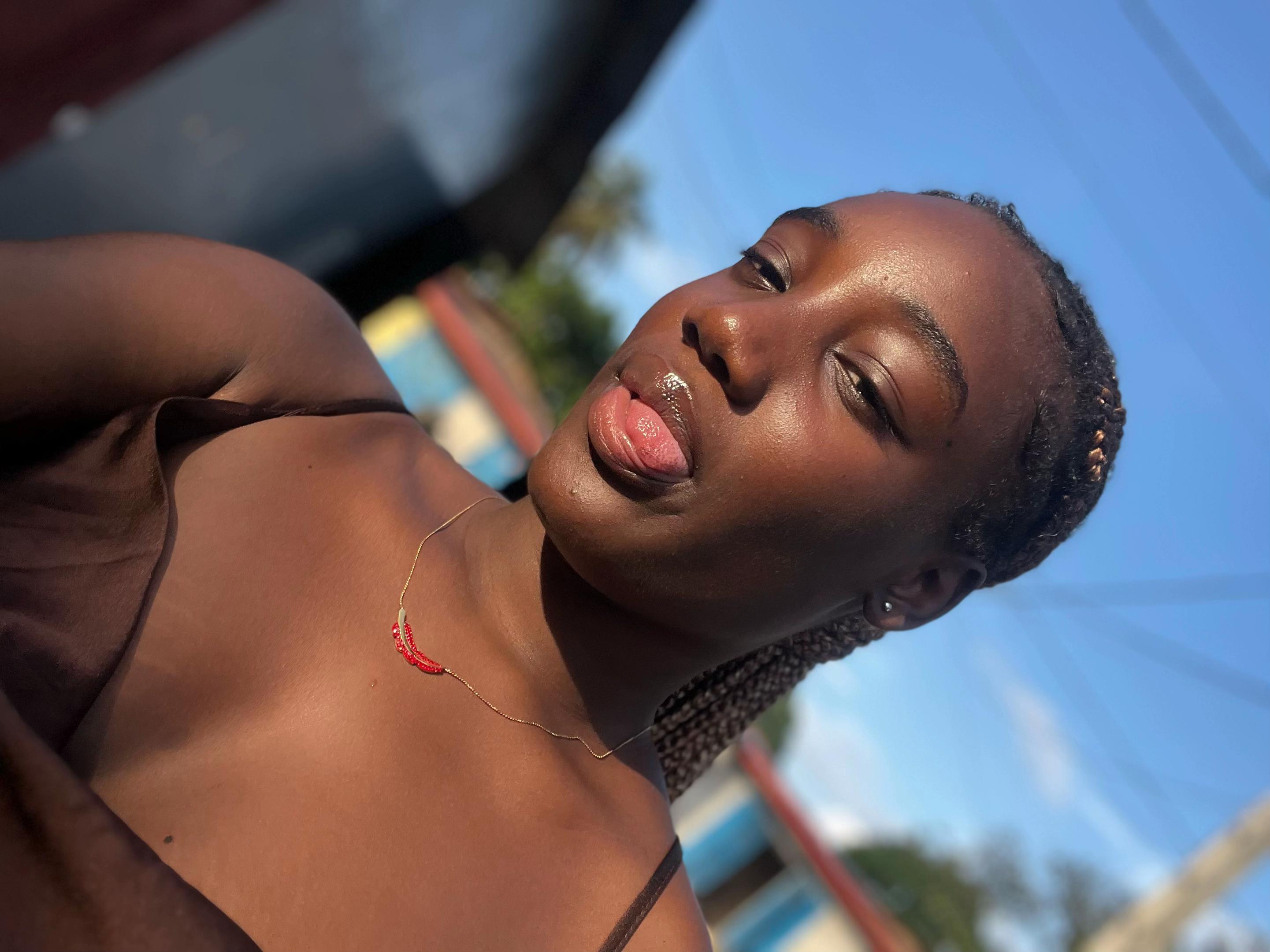 @Hãwã