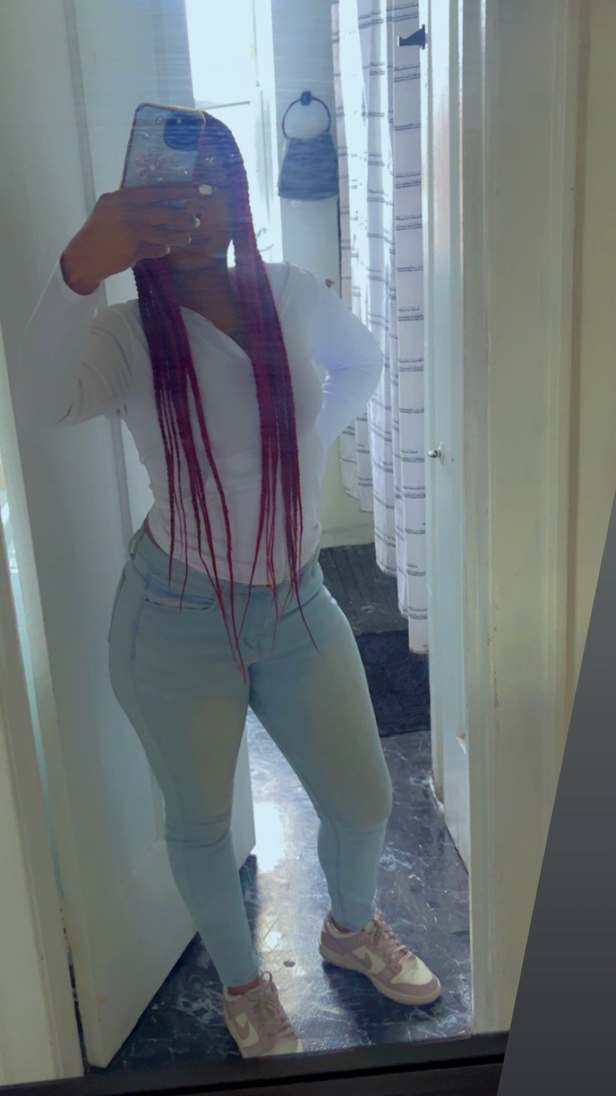 @LeleBaee