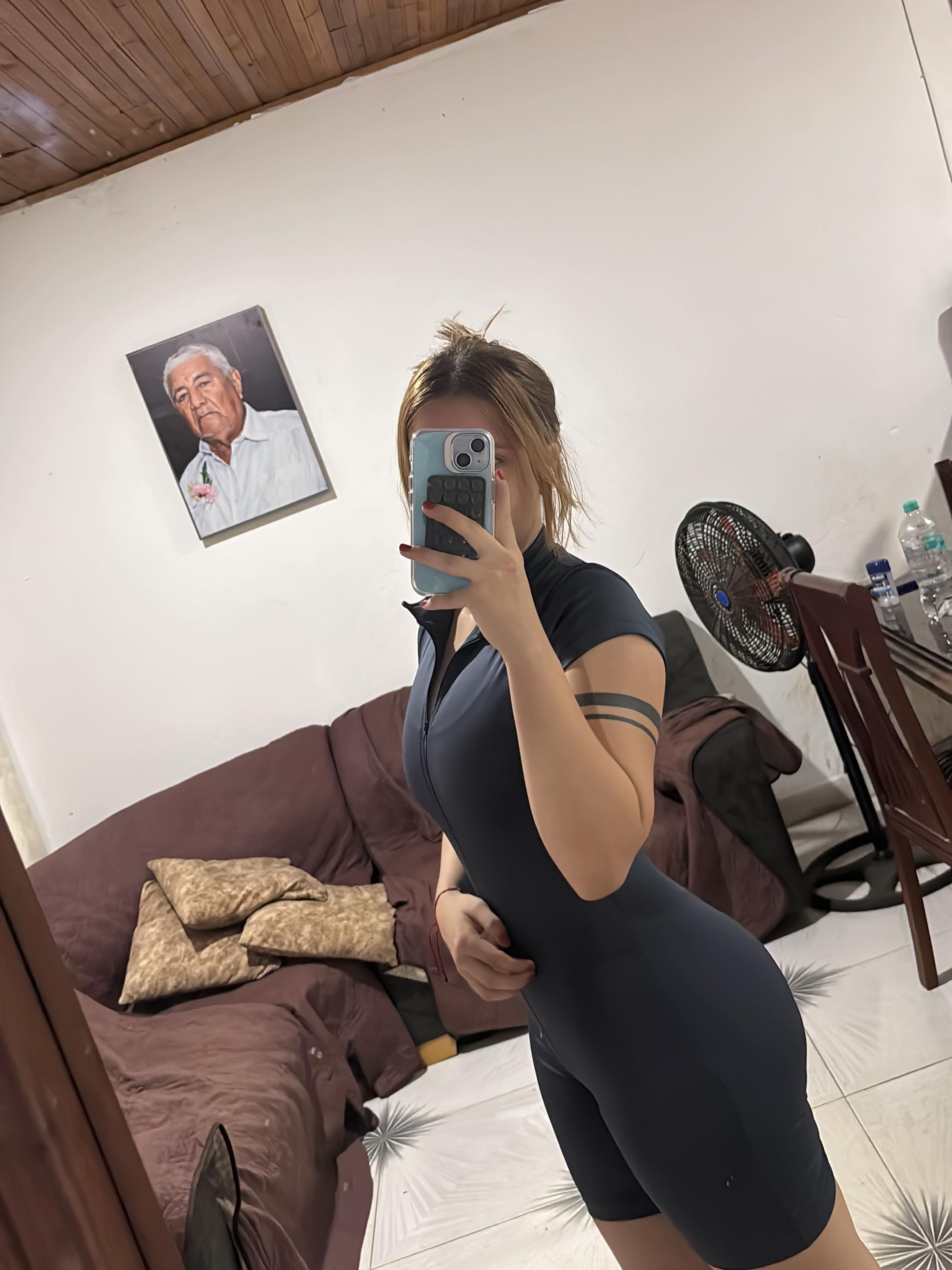 @María Velásquez