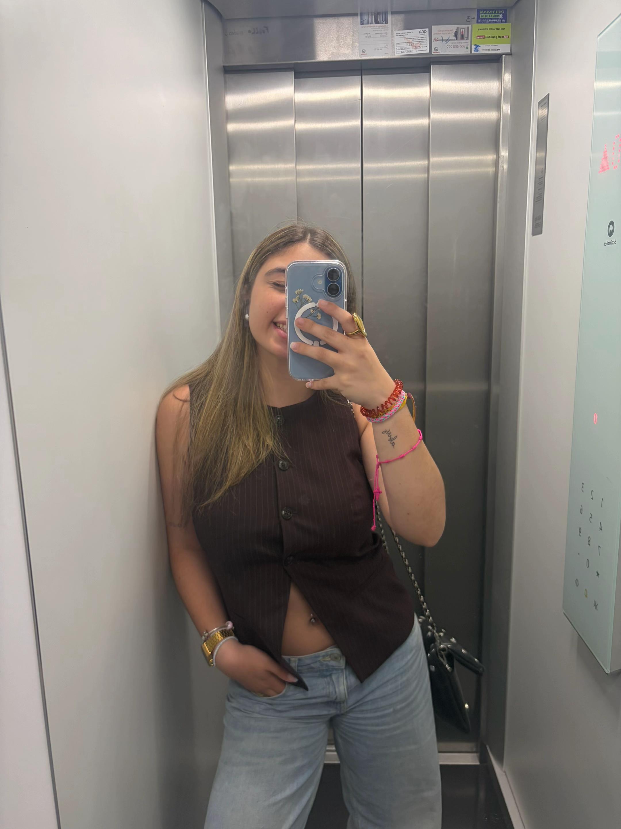 @sara🫶🏻