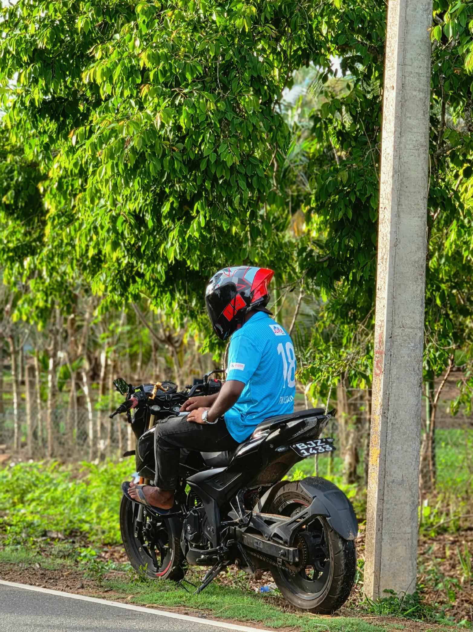 @தனிமையின் காதலன் ❤️&zwj;🩹