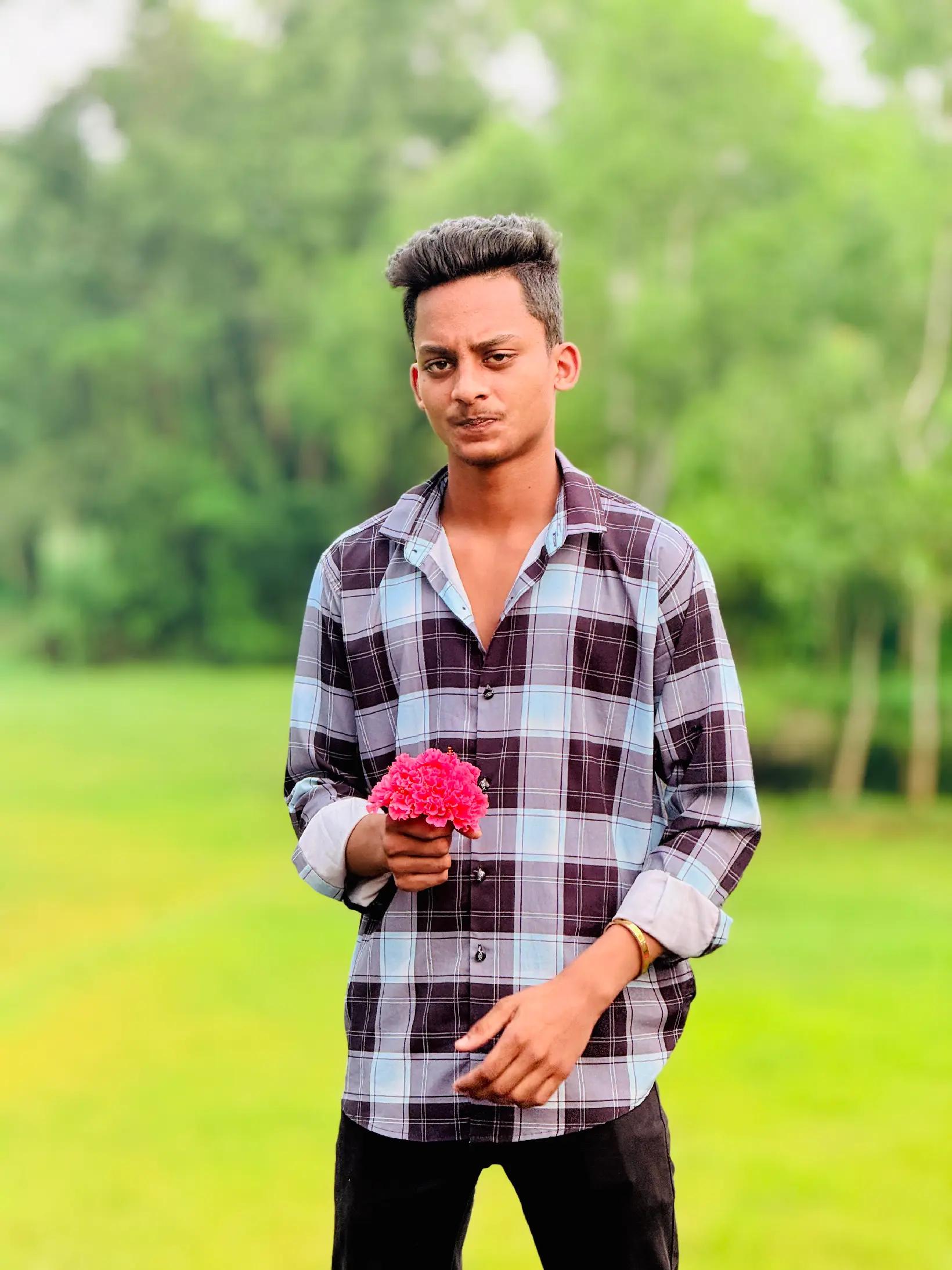 @ S H Rafi 🌪️