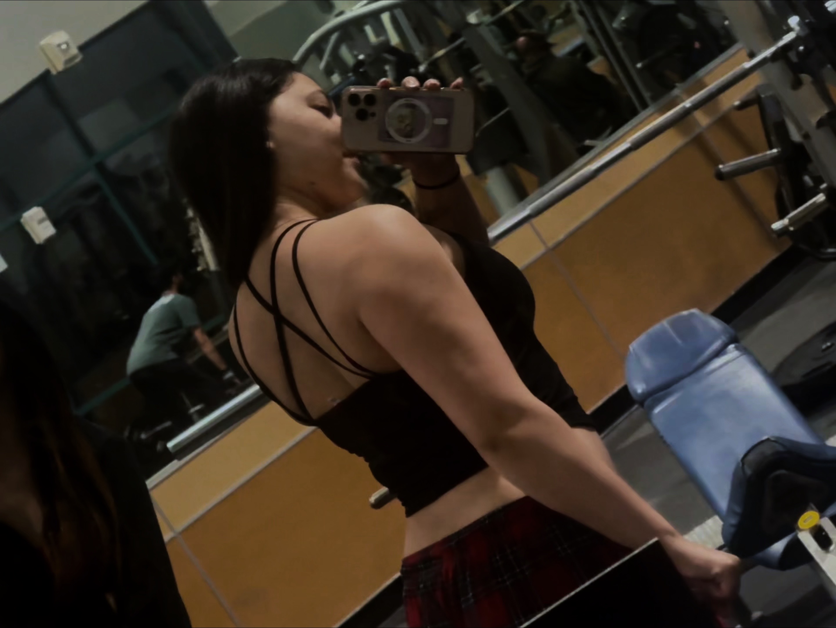 @aprillifts