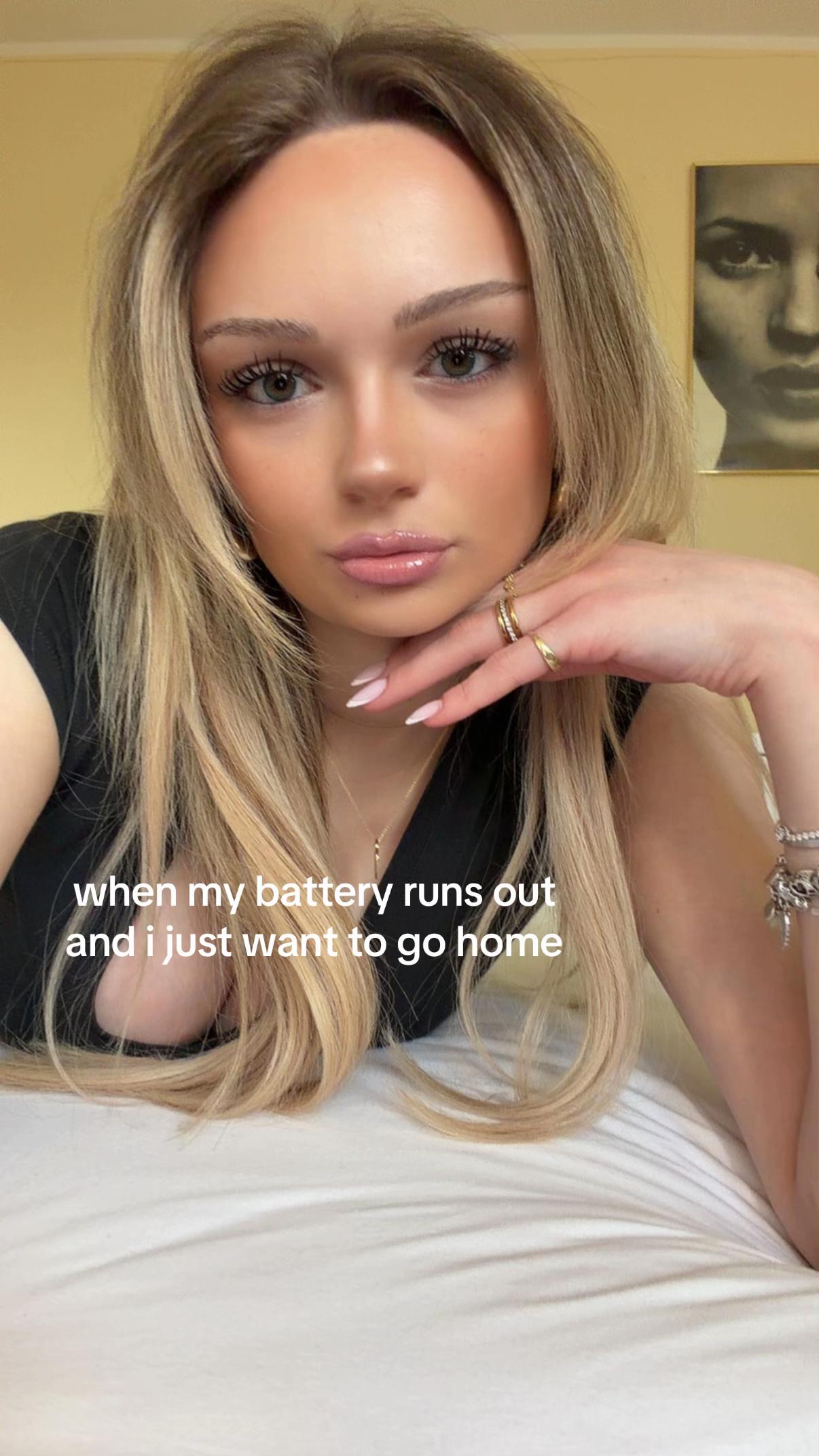 @isabella