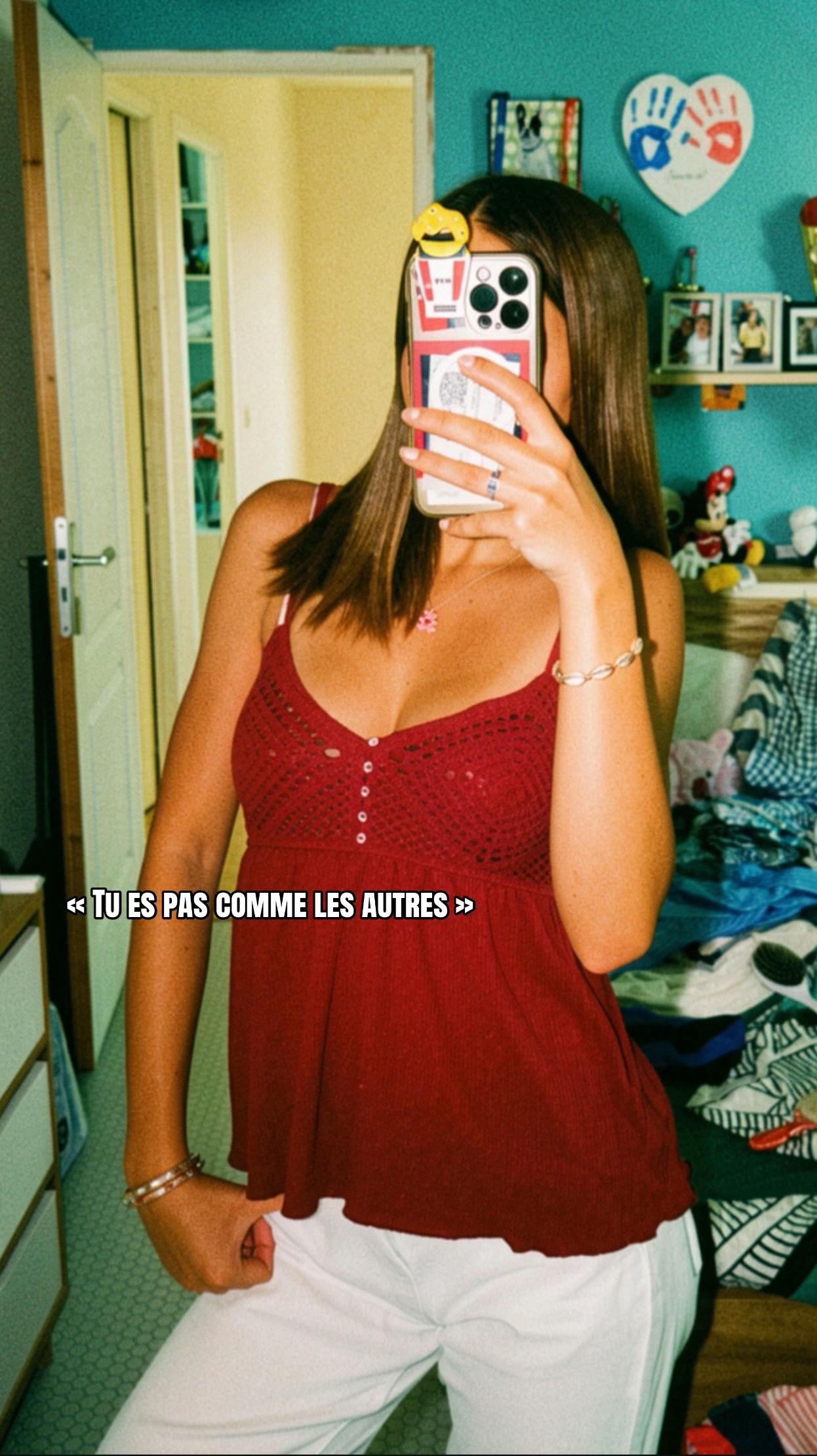 @camille_rochette