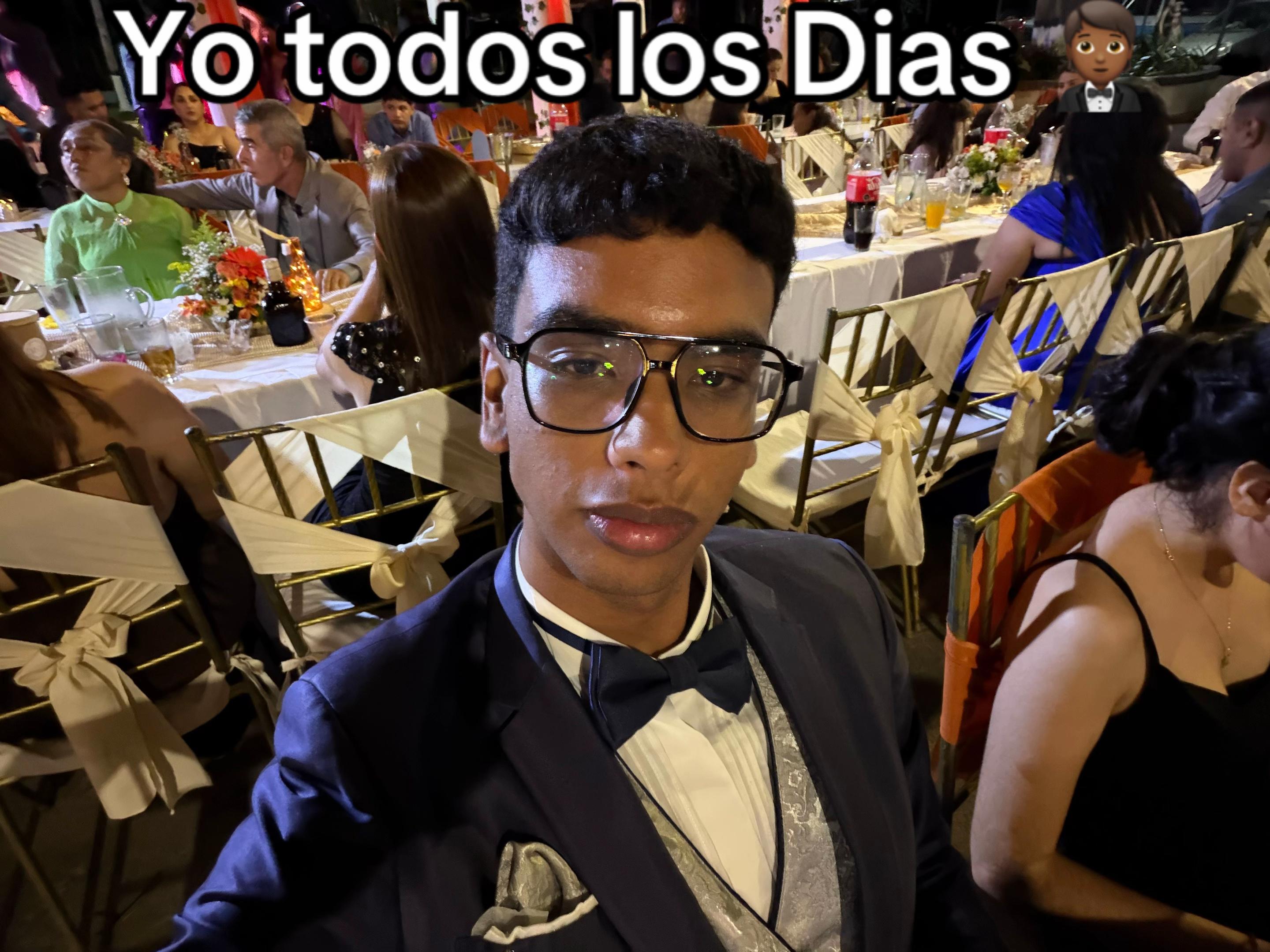 @Alejito