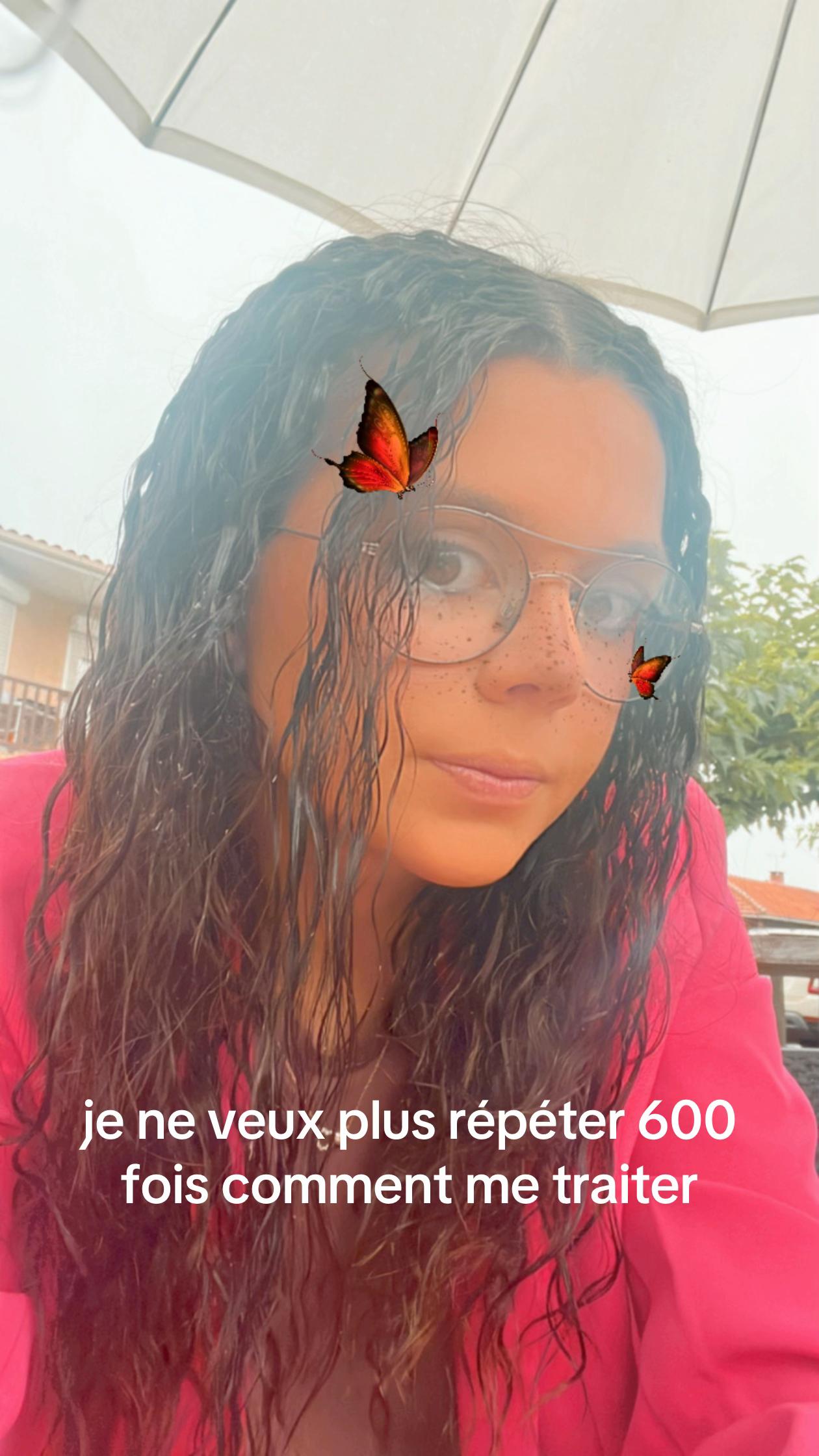@leaenayajules