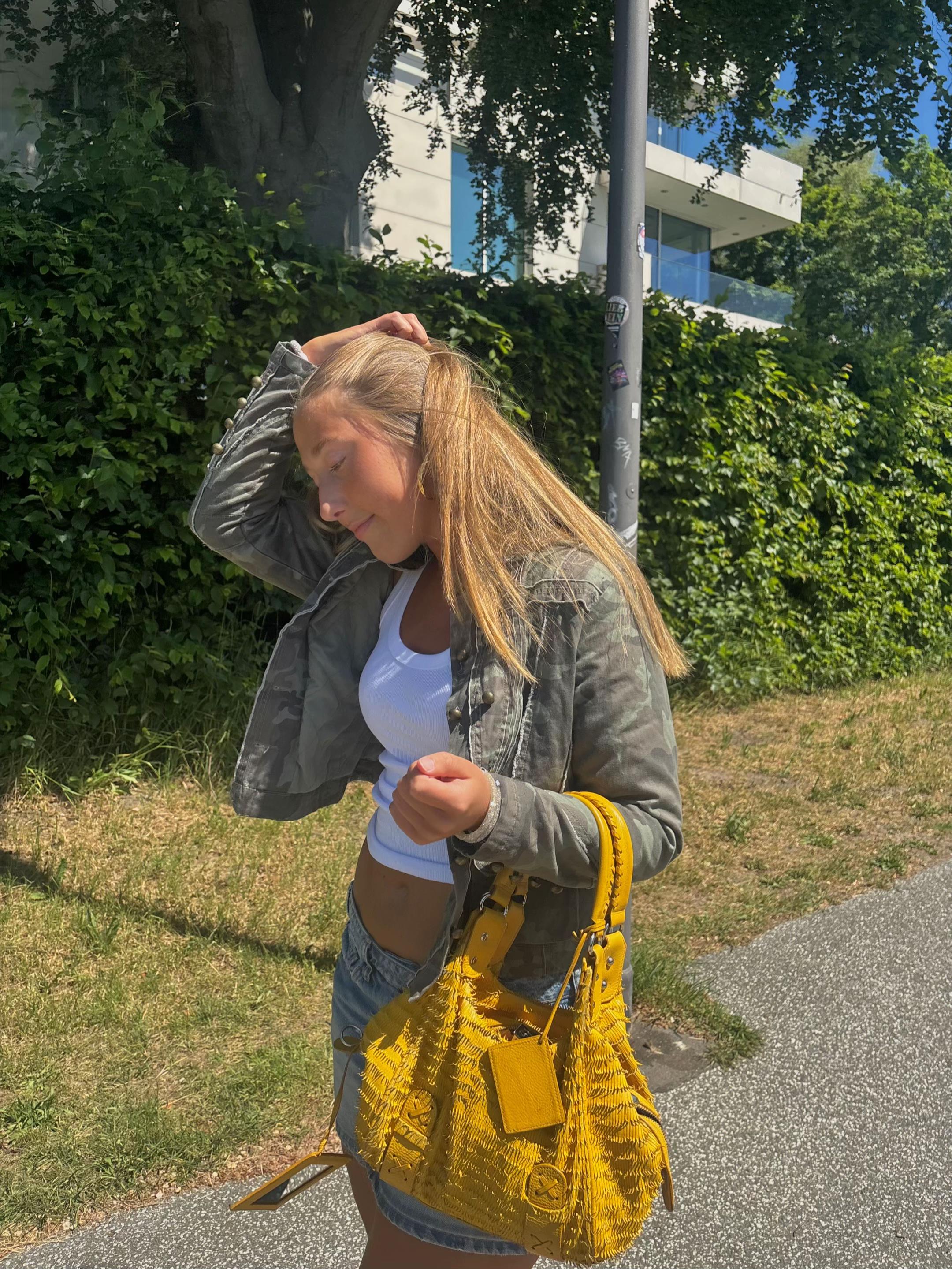 @kikivanhooren