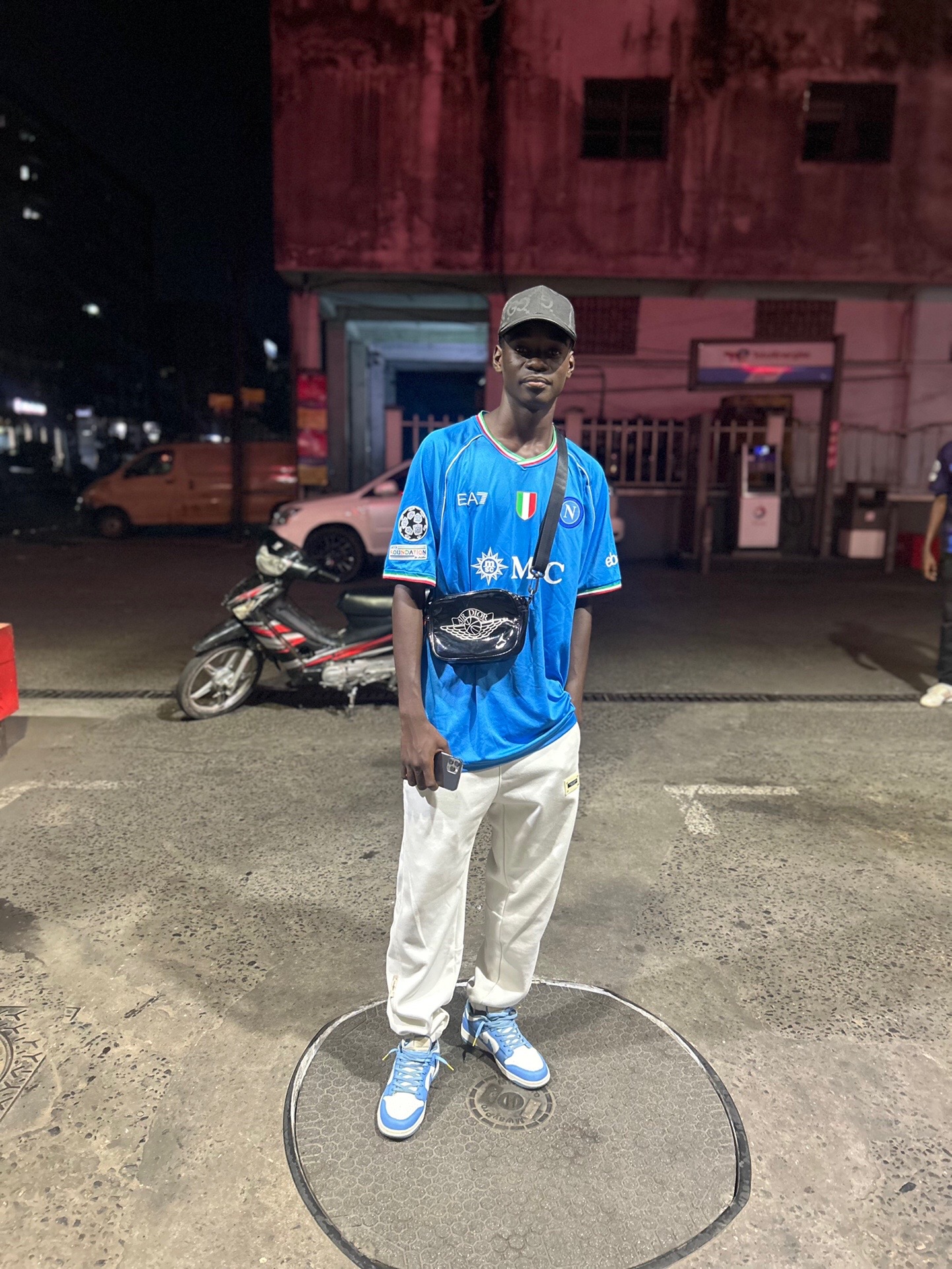 @Zambo anguissa29