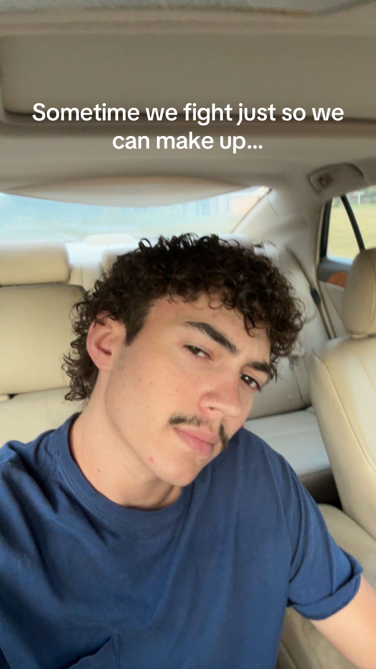@𝐿𝒶𝓃𝒹𝓎𝓃 𝐻𝑜𝒶𝓇𝒹