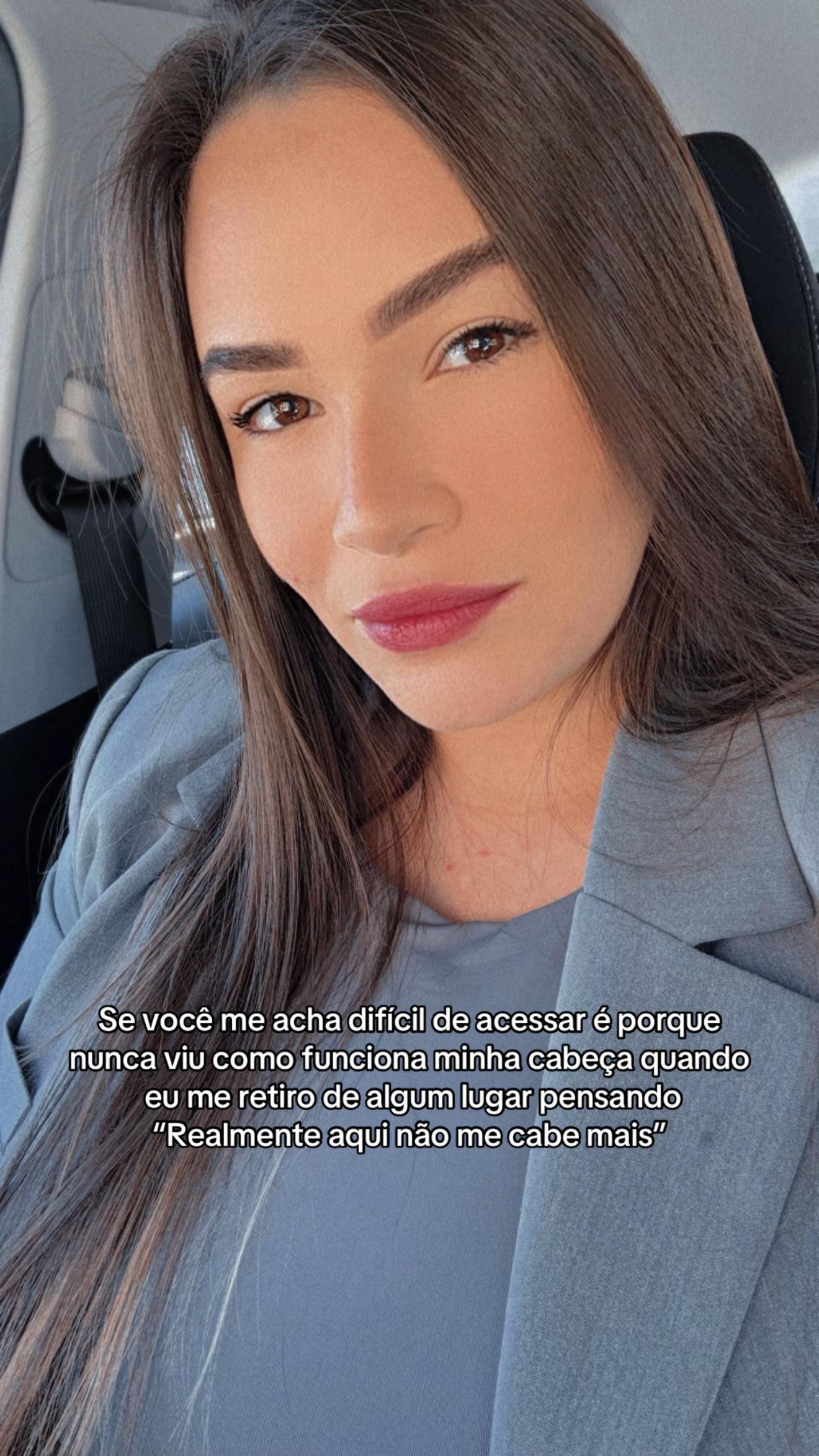 @Ju Oliveira