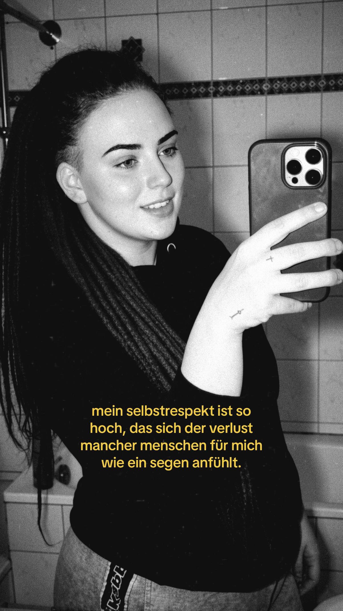 @_einfach_rissi_