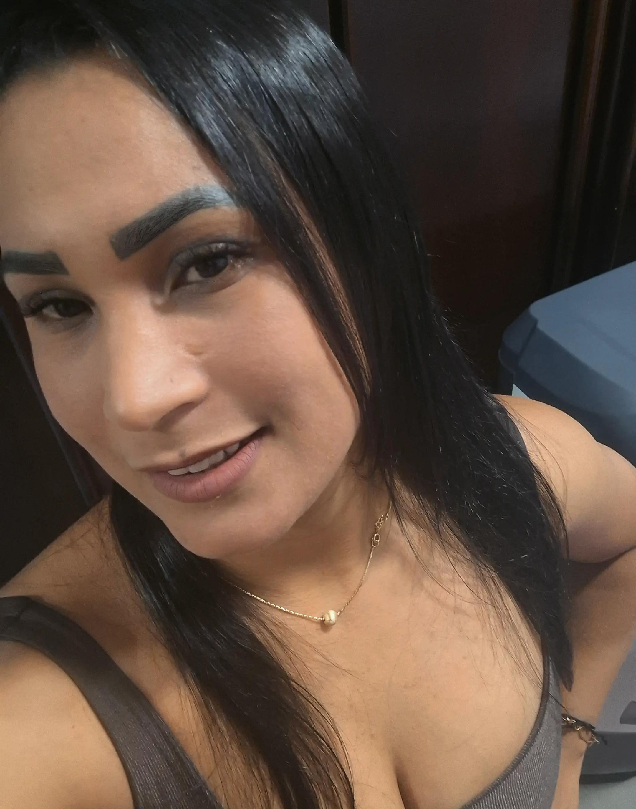 @jú