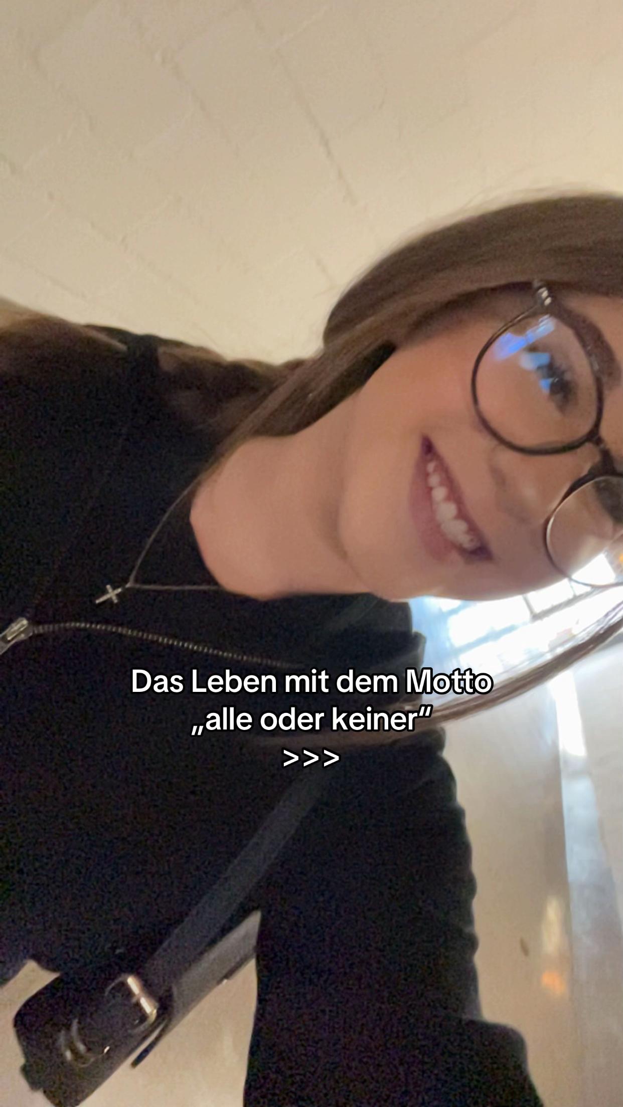 @lena🇷🇴