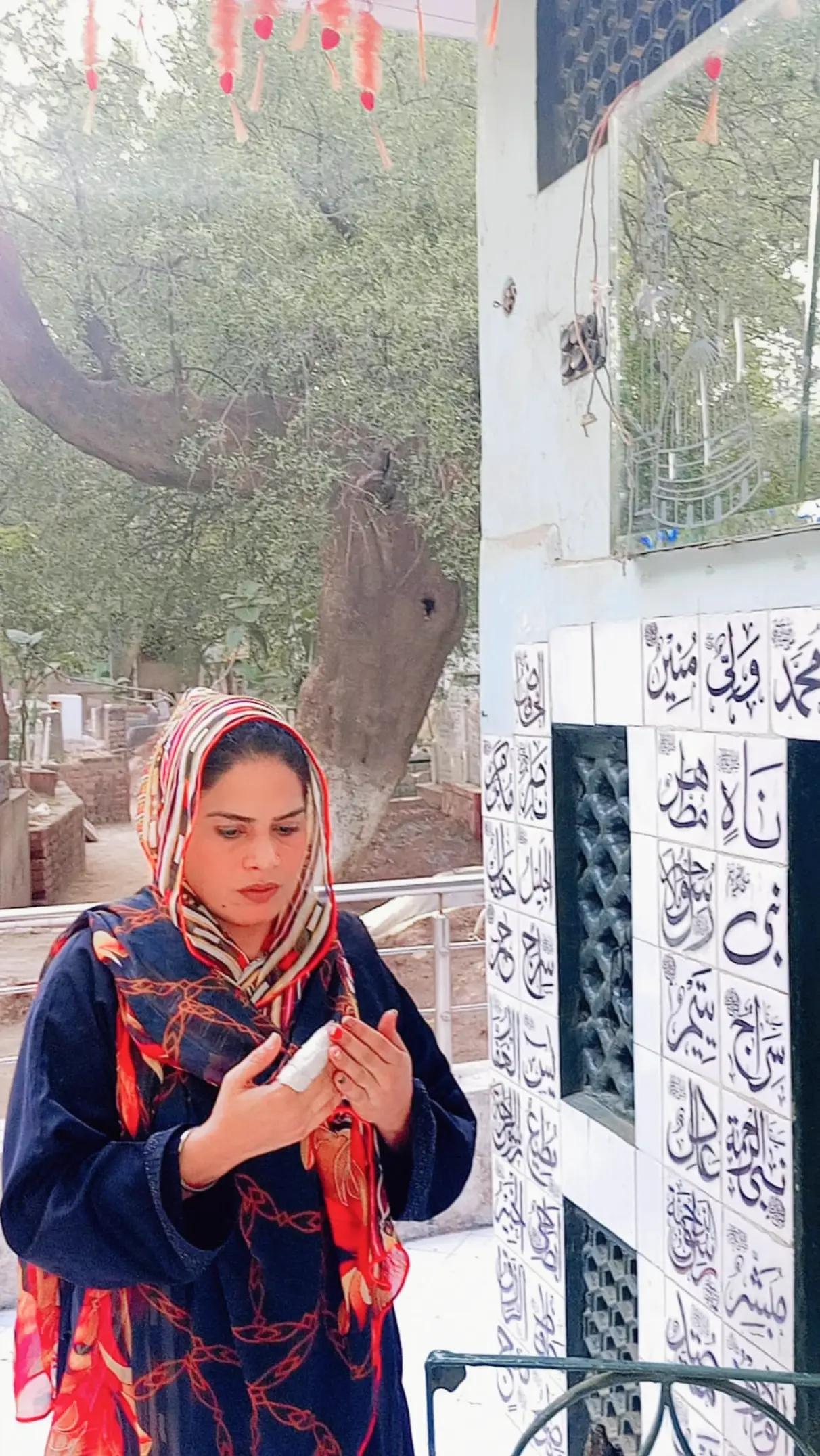 @Malik Akram