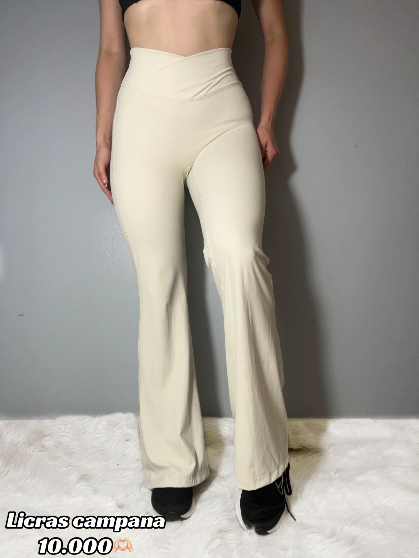 @Ari Fashion