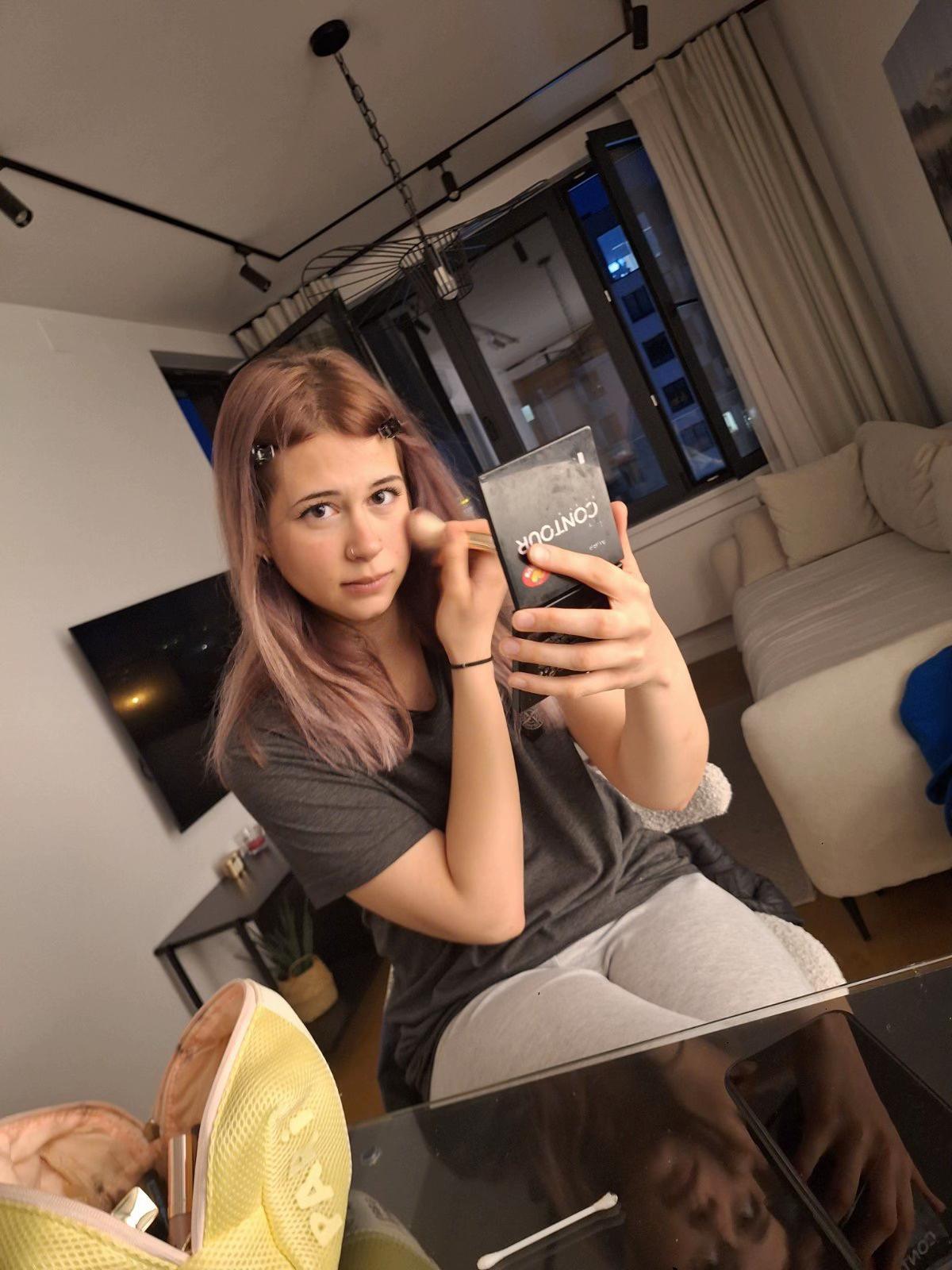 @ivana