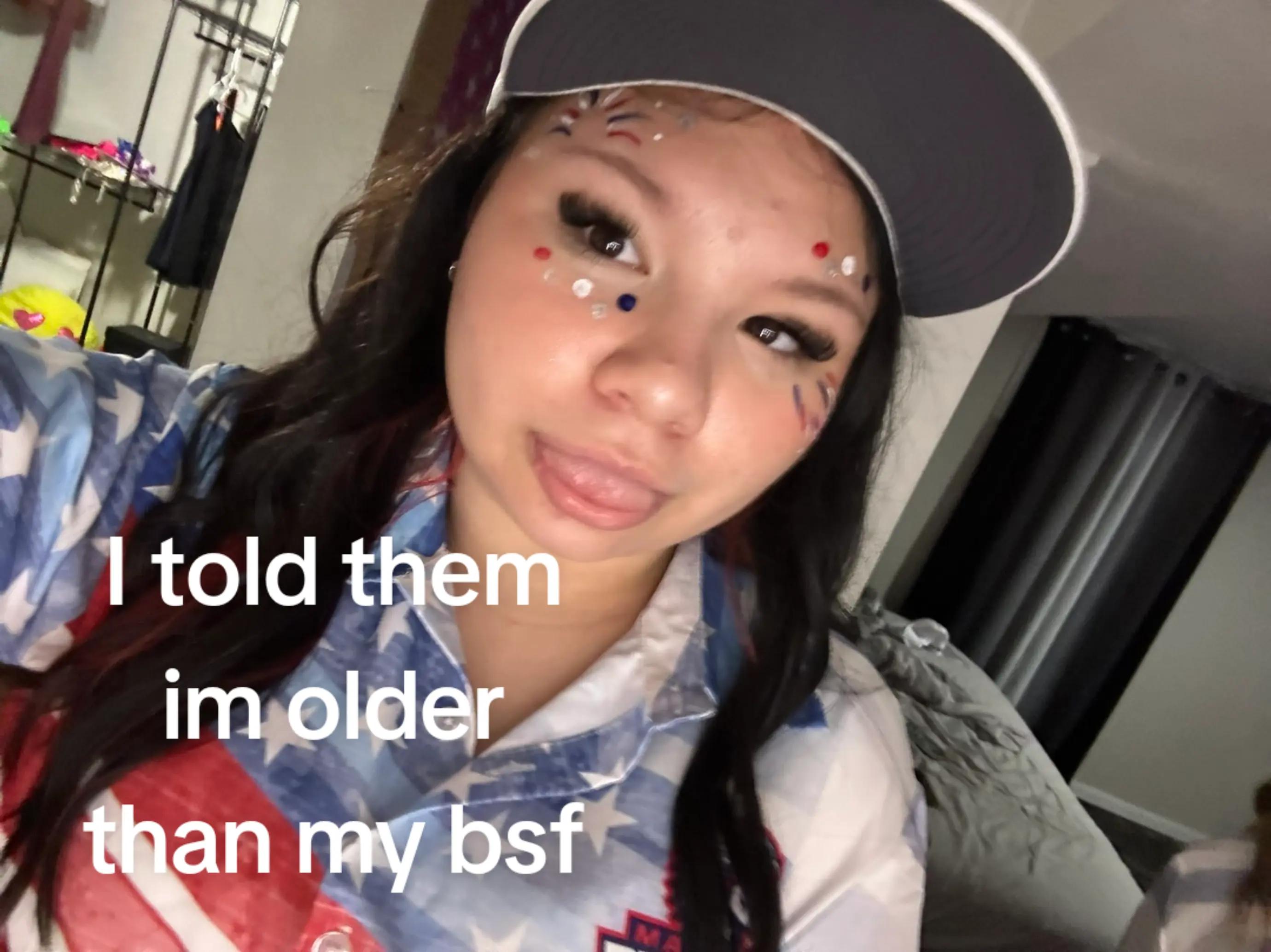 @🦄