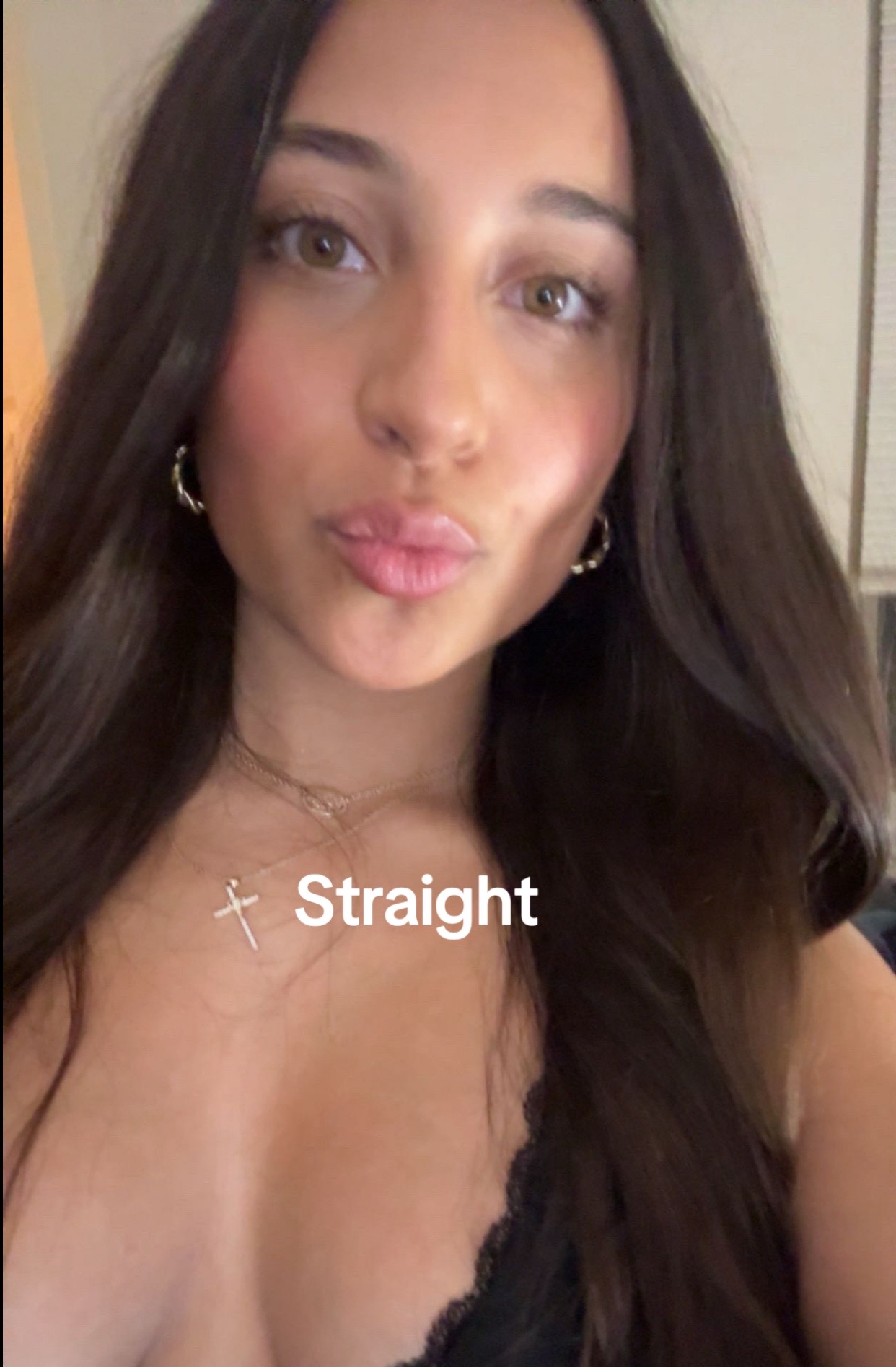 @baddieanamamiana