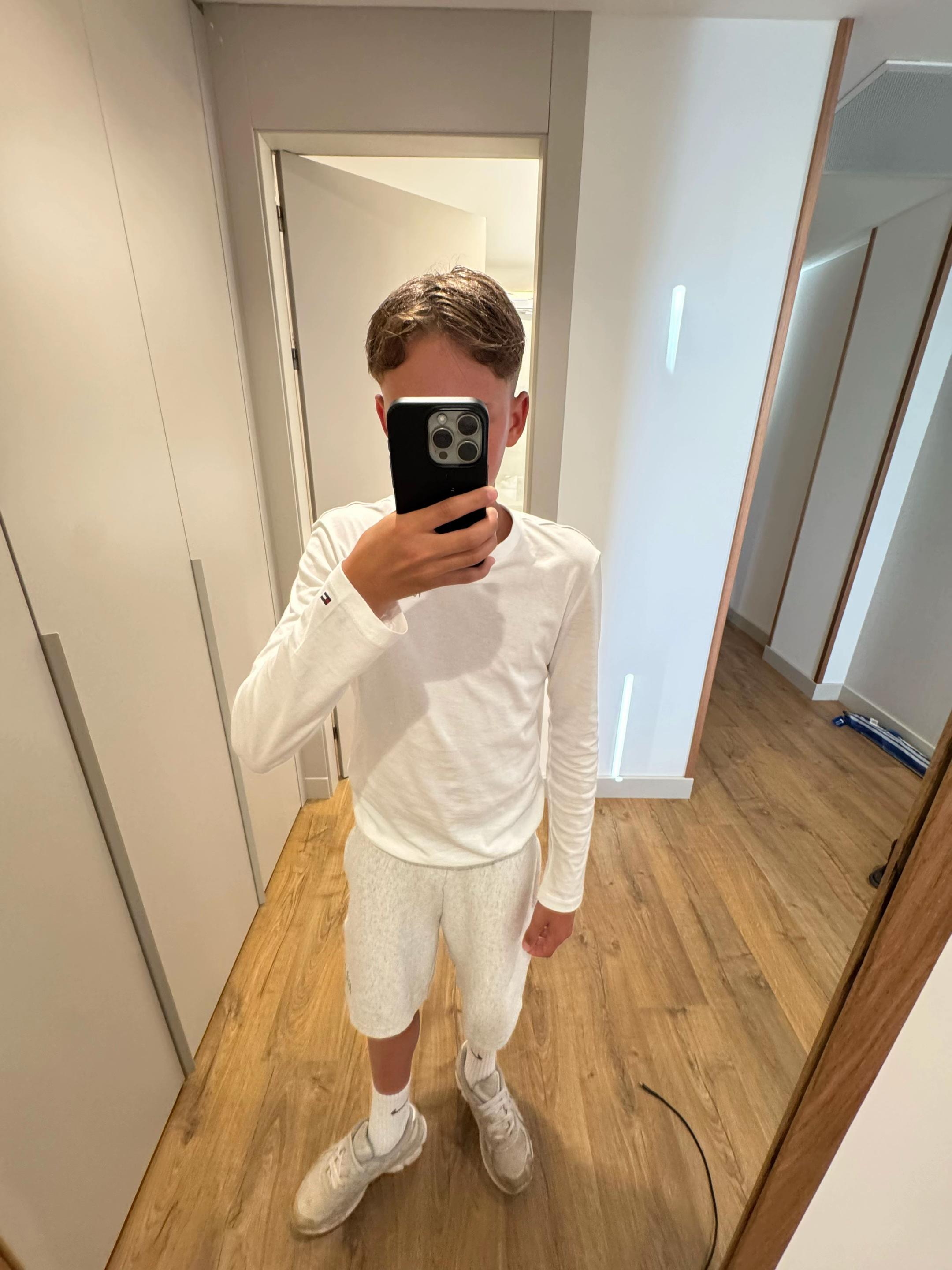 @M‘🏄🏻♂️