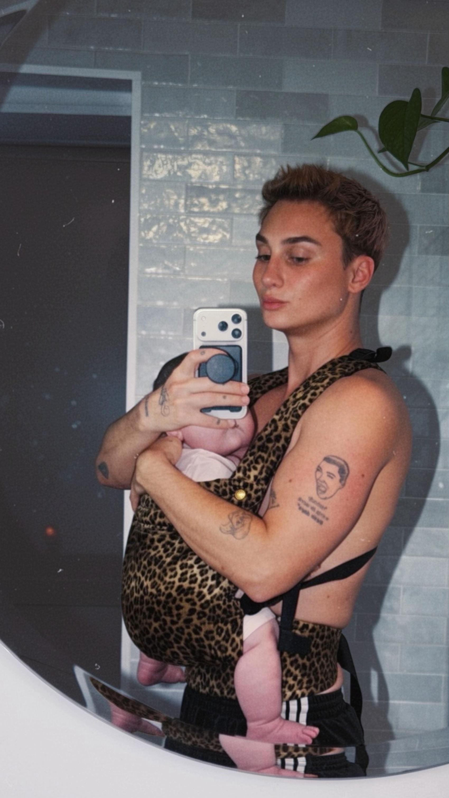 @thecandycrash