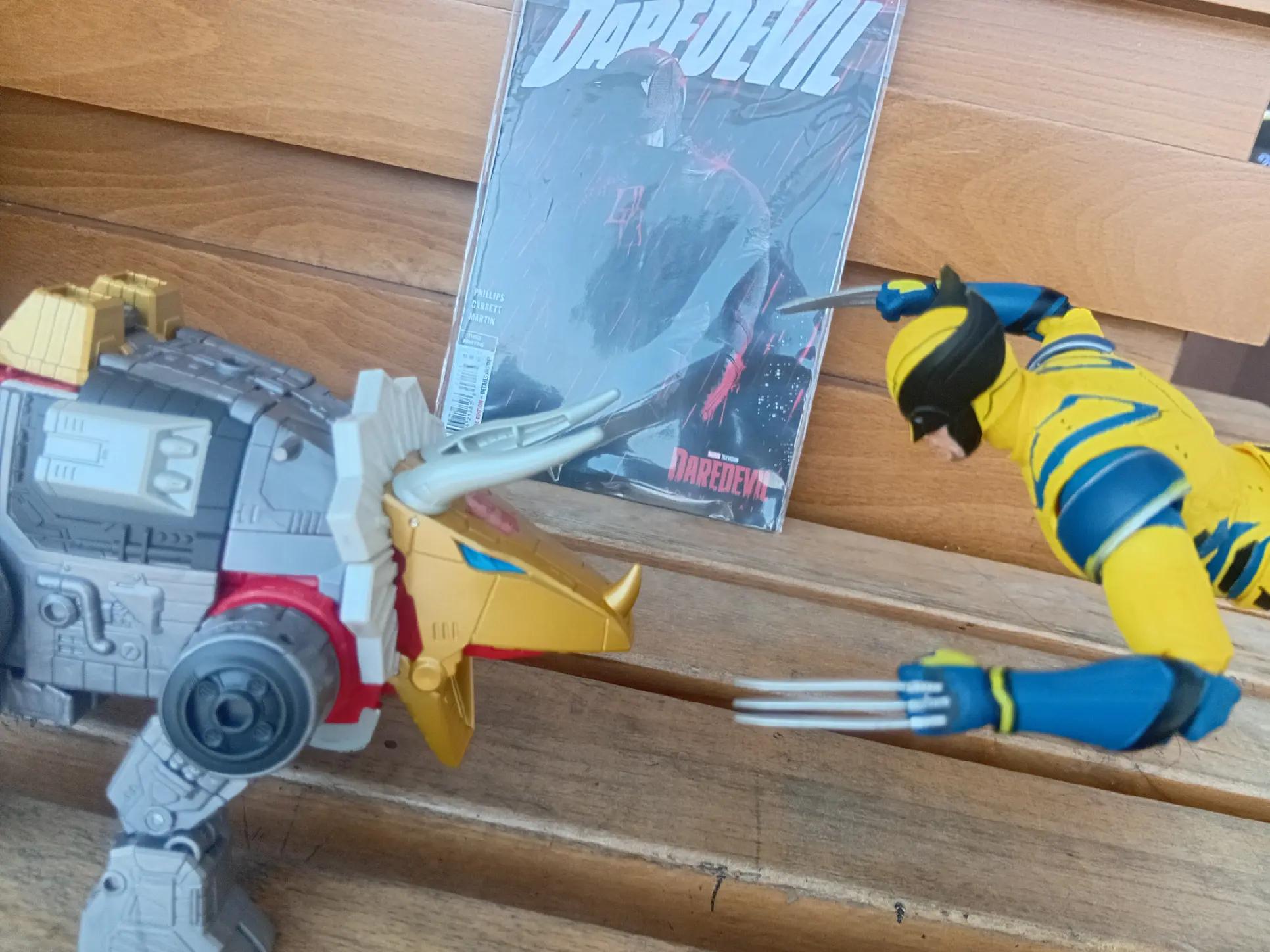 @Dinobot Snarl