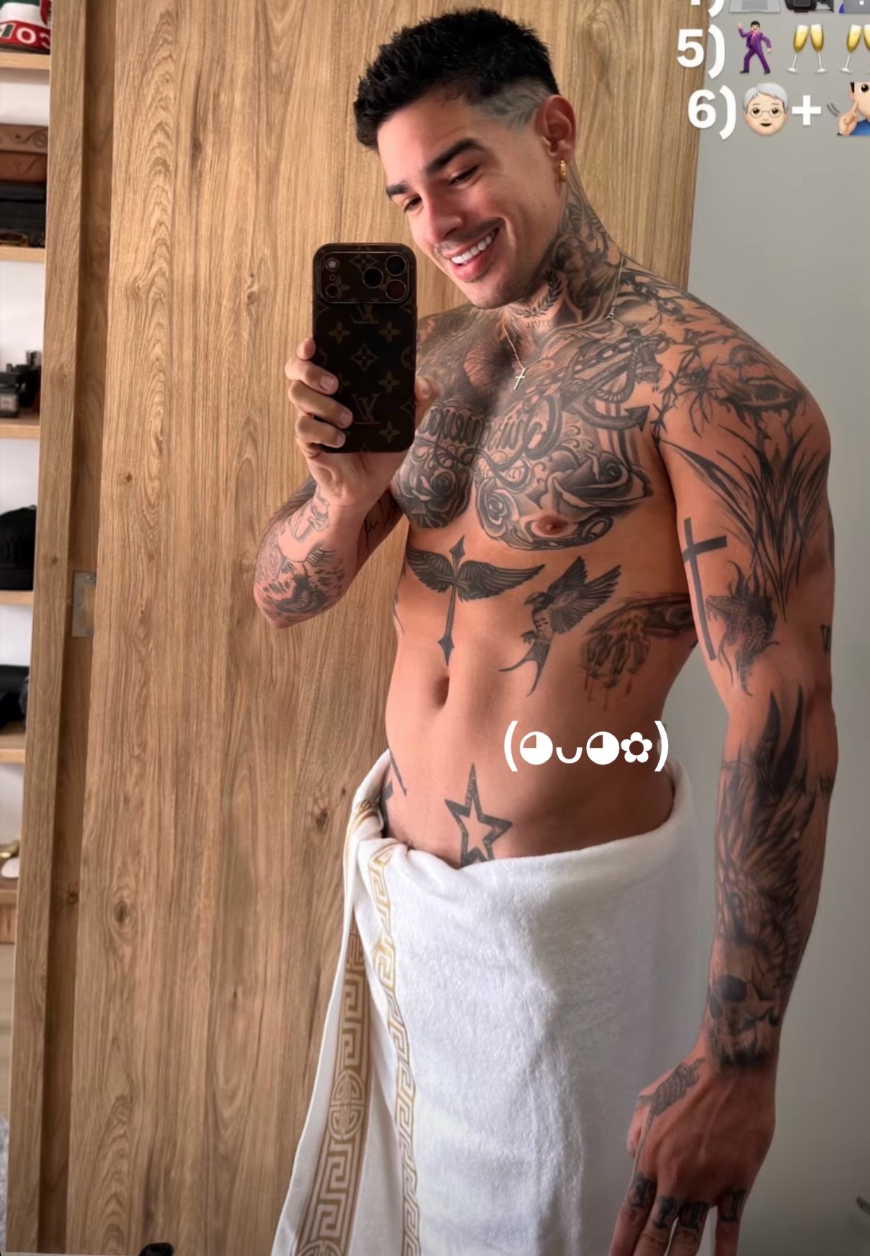 @MiCroy_debbi1996