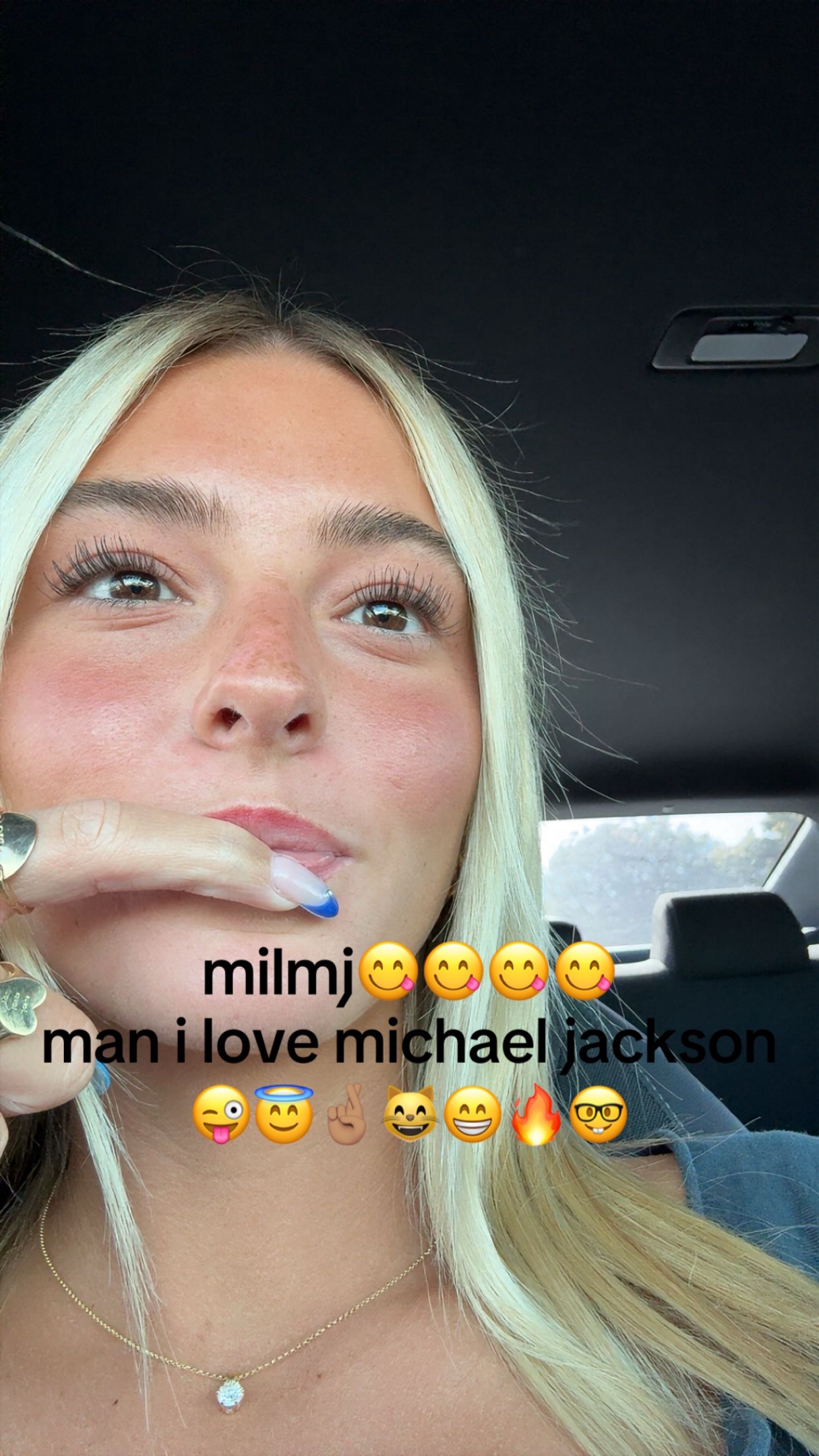@catcatmeowmeow67