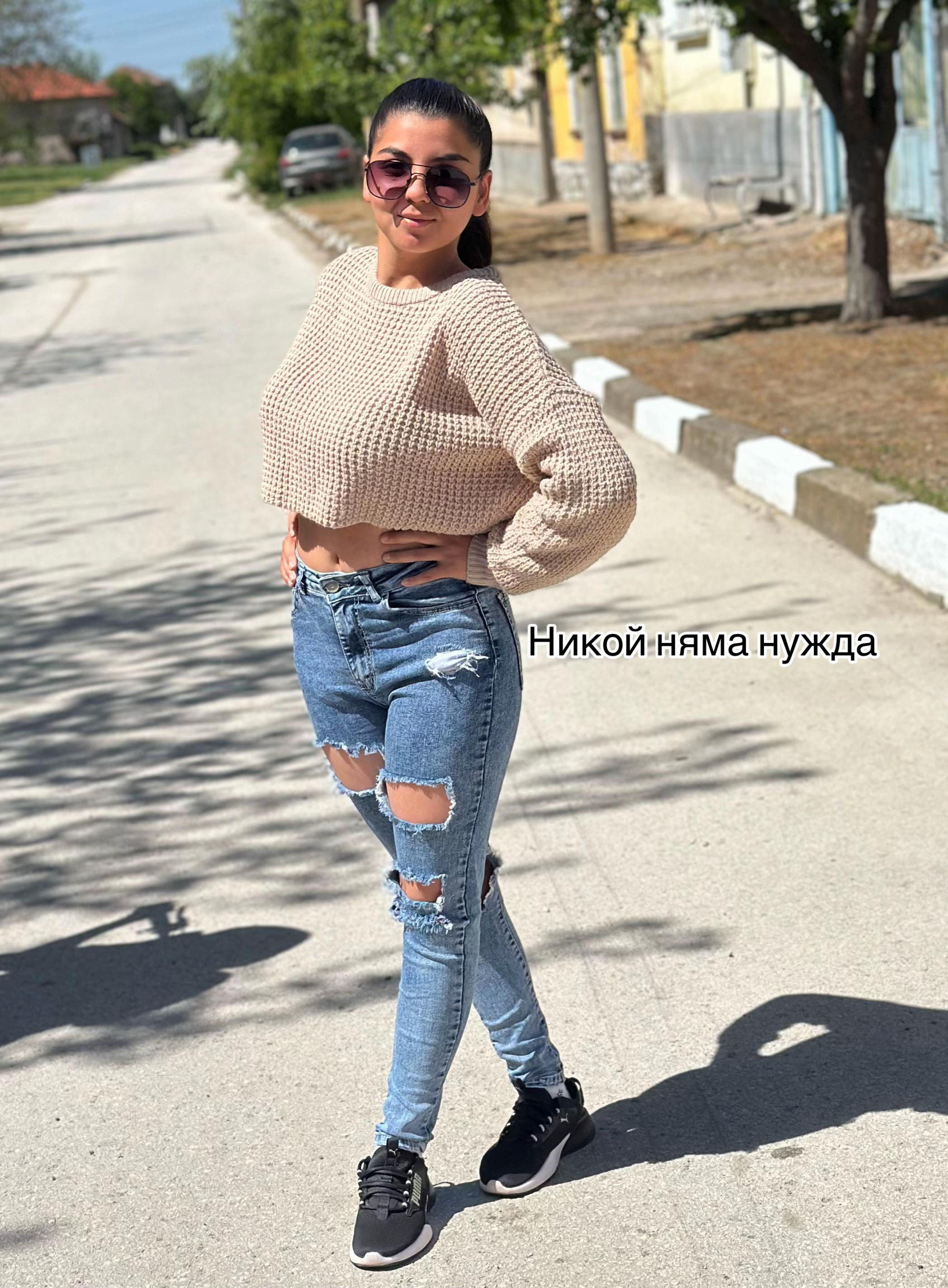 @Lilyana_21 