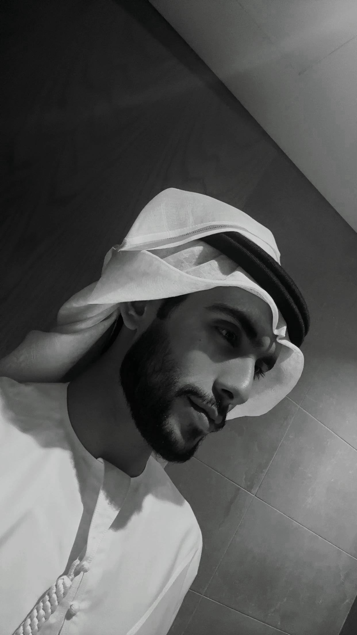@KM