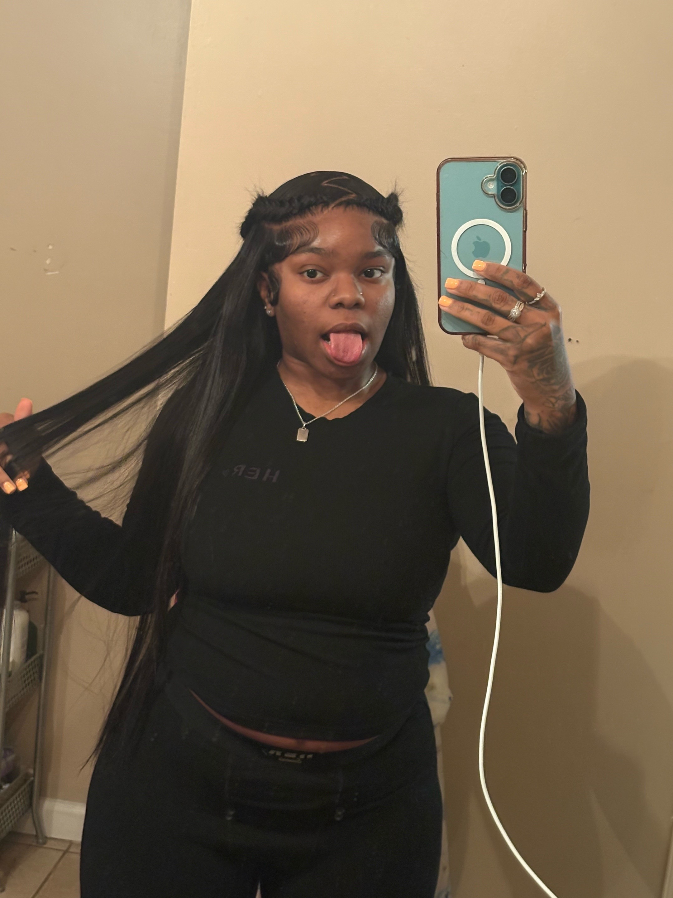 @thereallpoohh