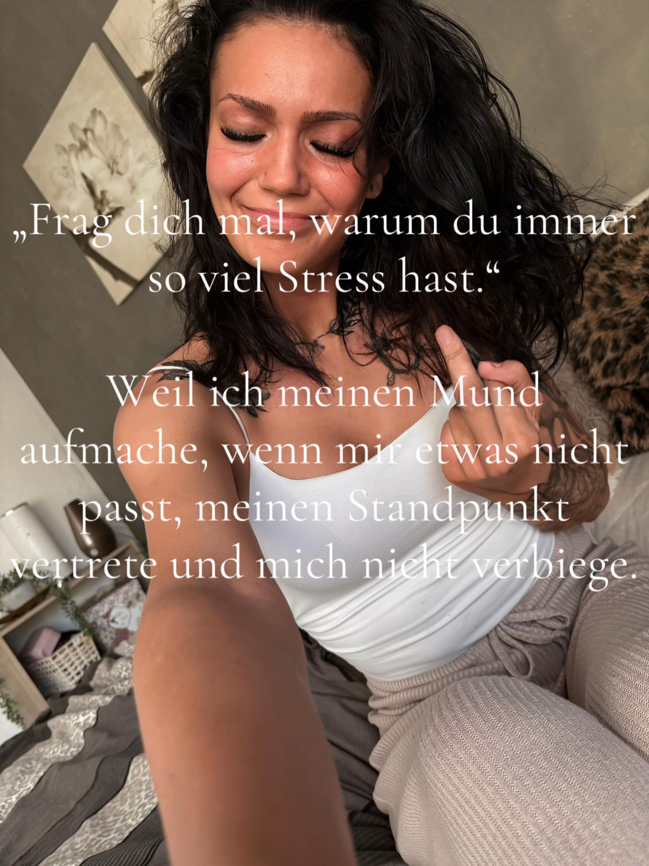 @LawriLou
