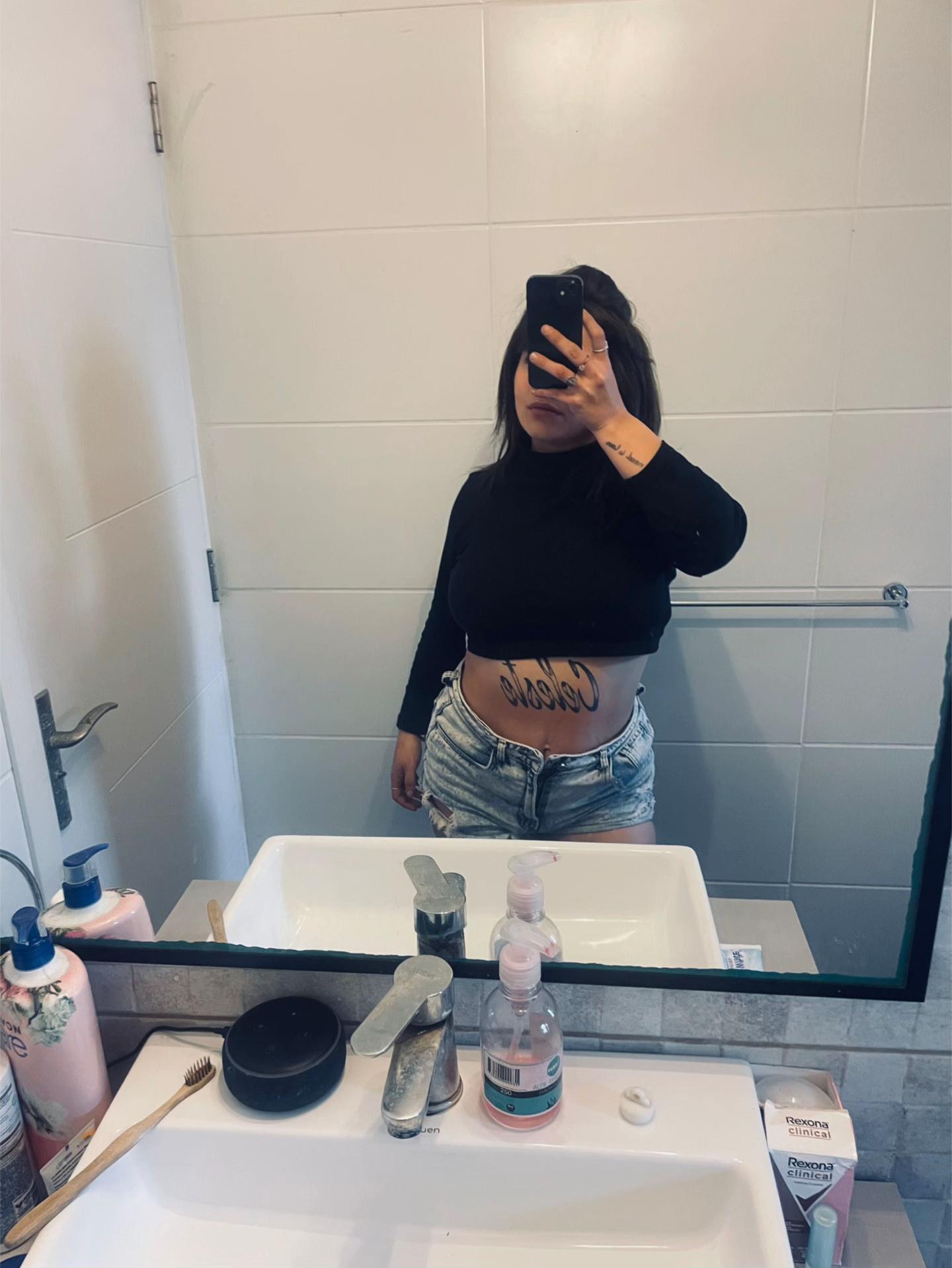 @𝓨𝓪𝓷𝓲𝓷𝓪