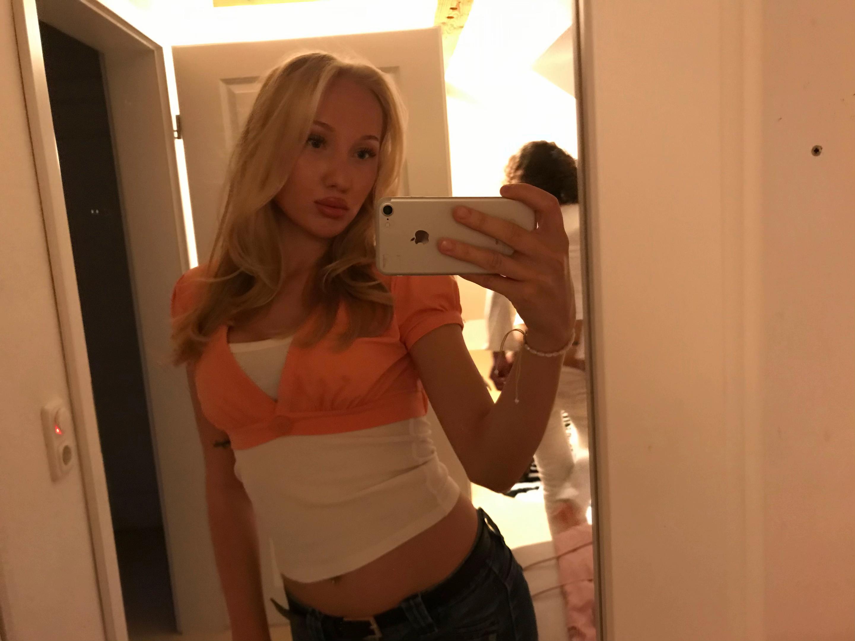 @jettesophie