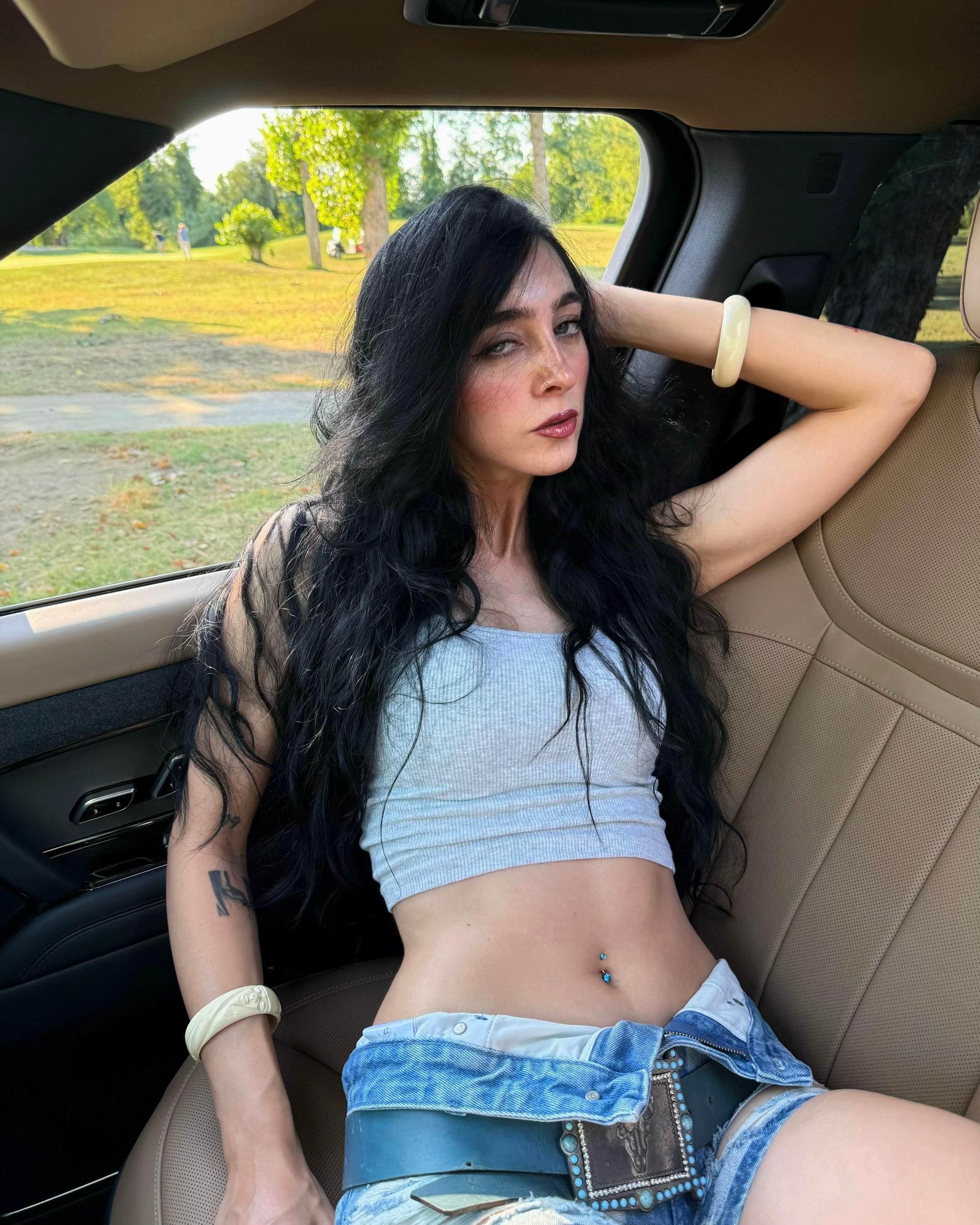 @sssinister_