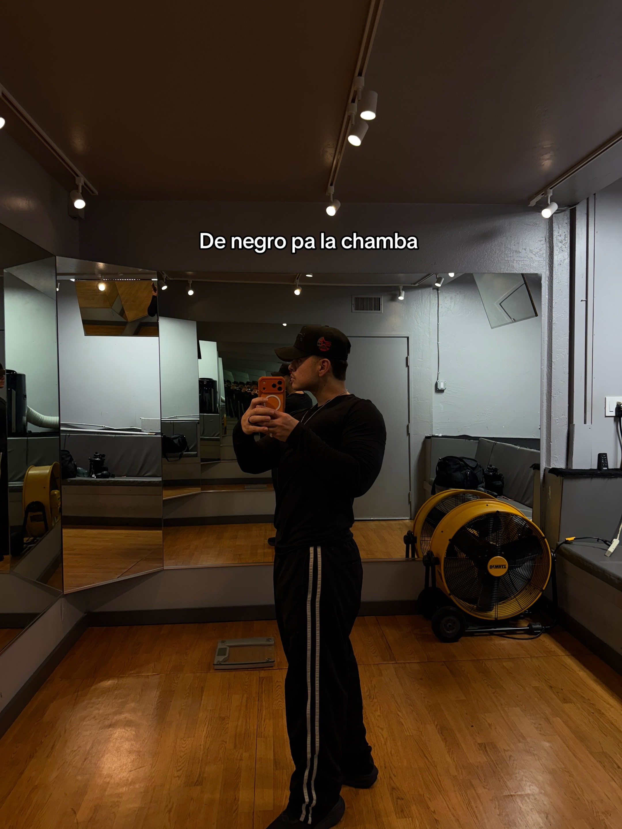 @Ax3lito