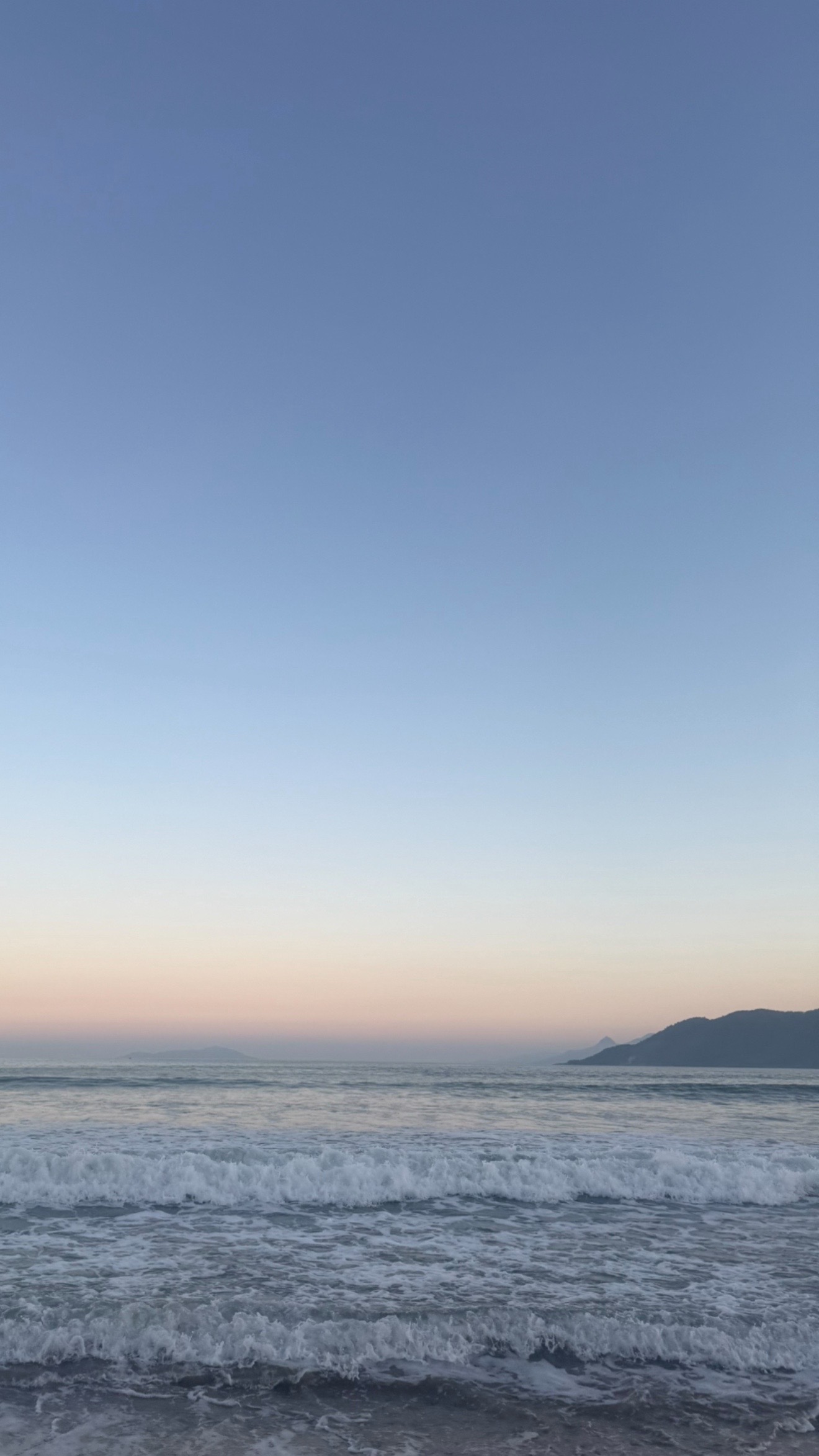 @𝐛𝐞𝐥𝐥𝐚