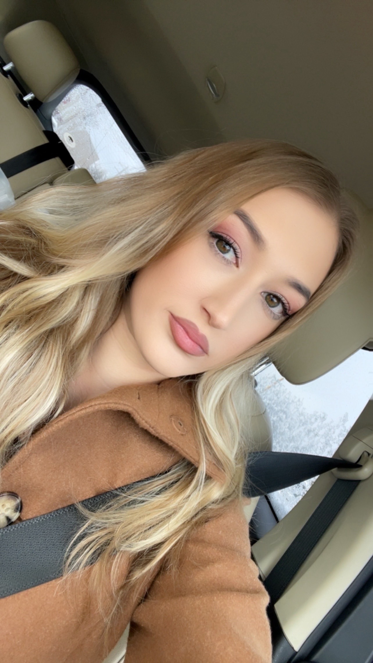 @vanesarii