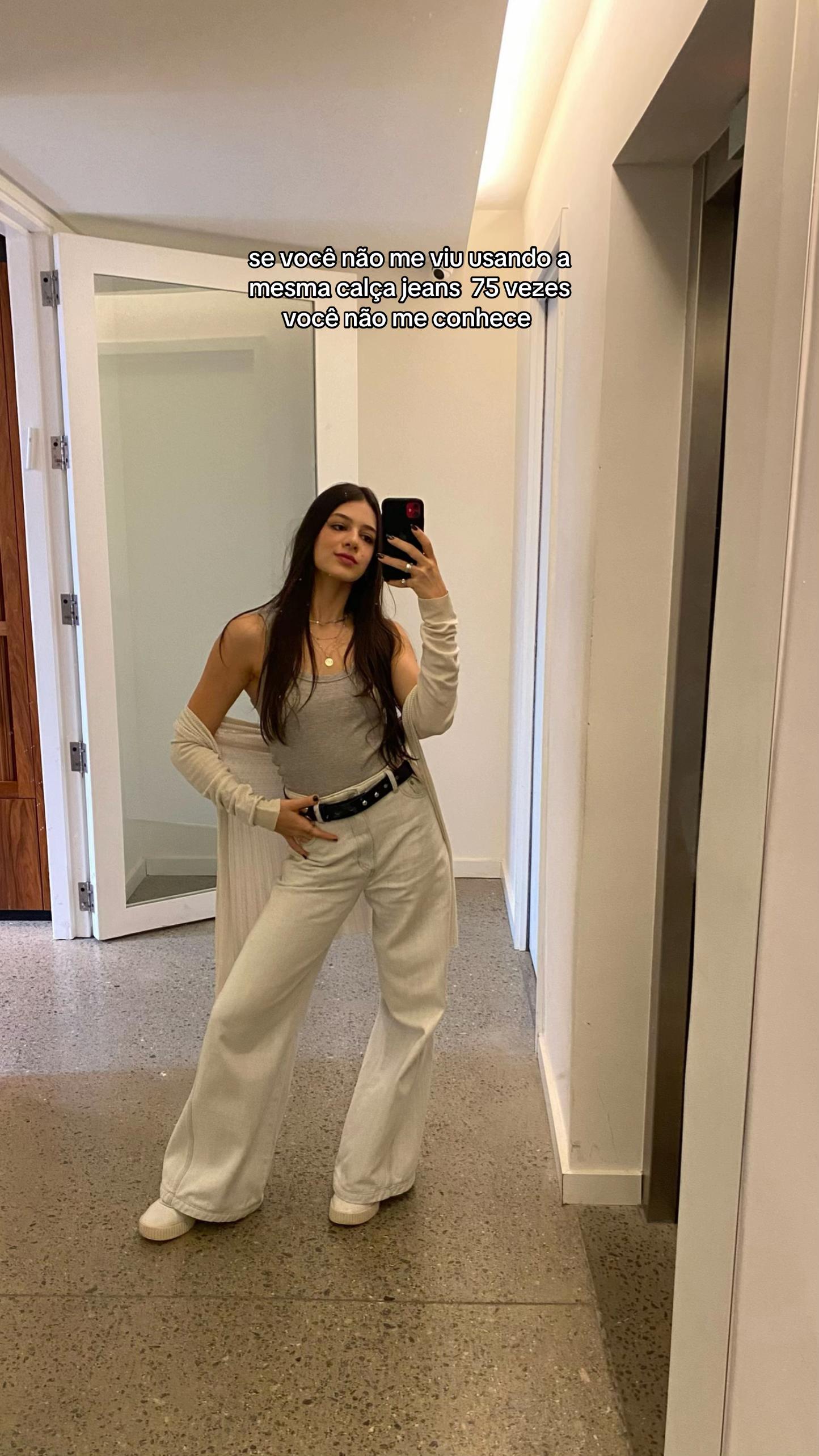 @Isabella Aguiar