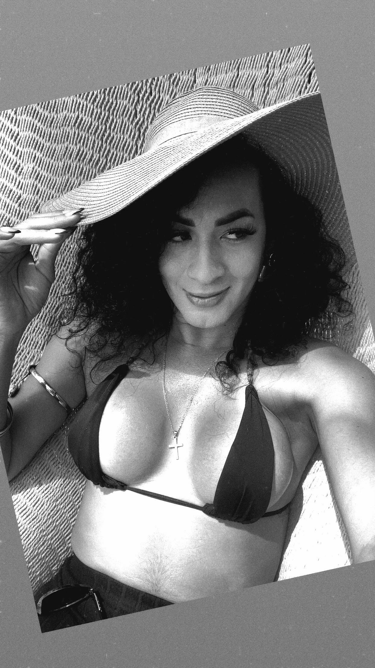 @NAVAEH💁♀️👄