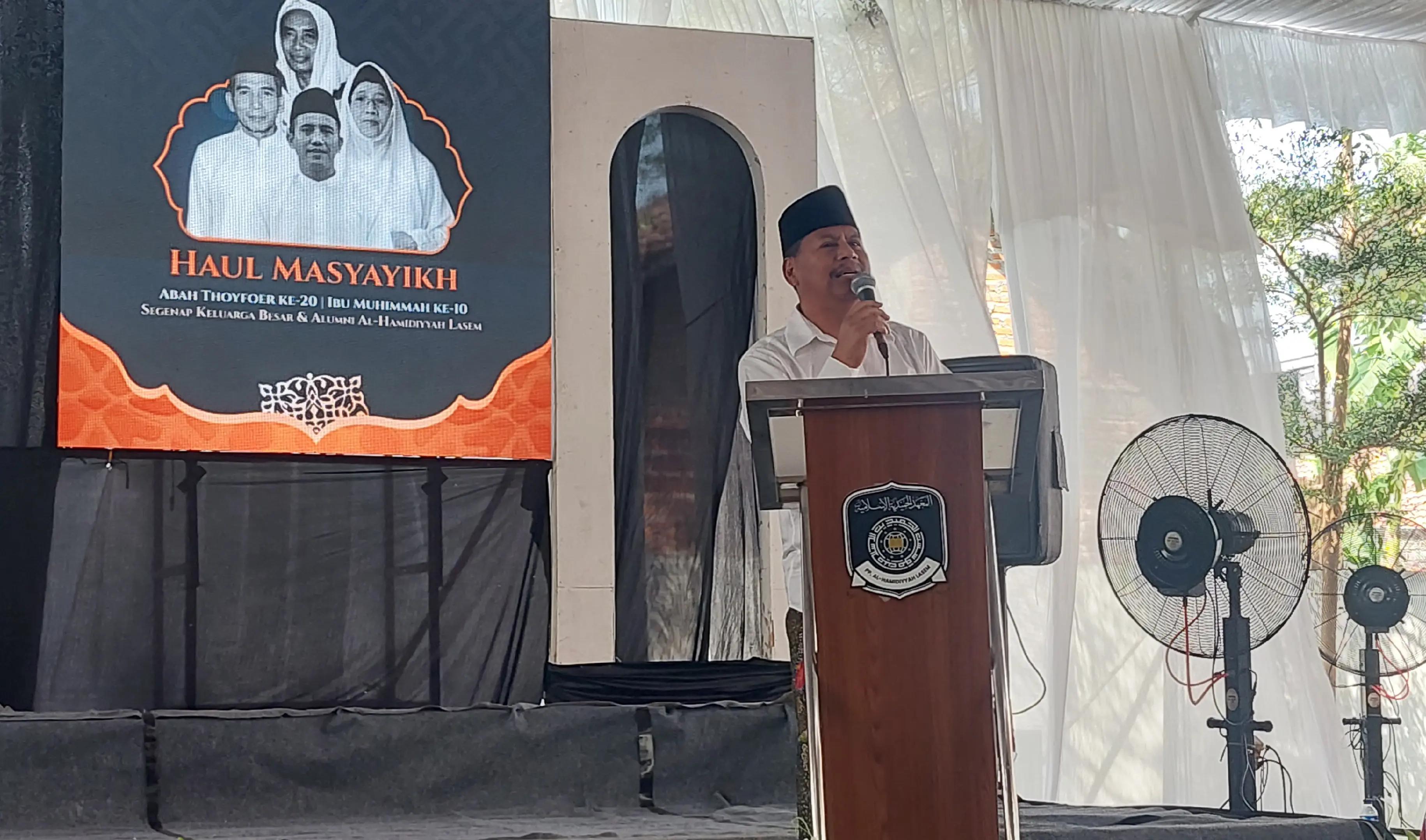 @MUTAQIN STAF AHLI BUPATI