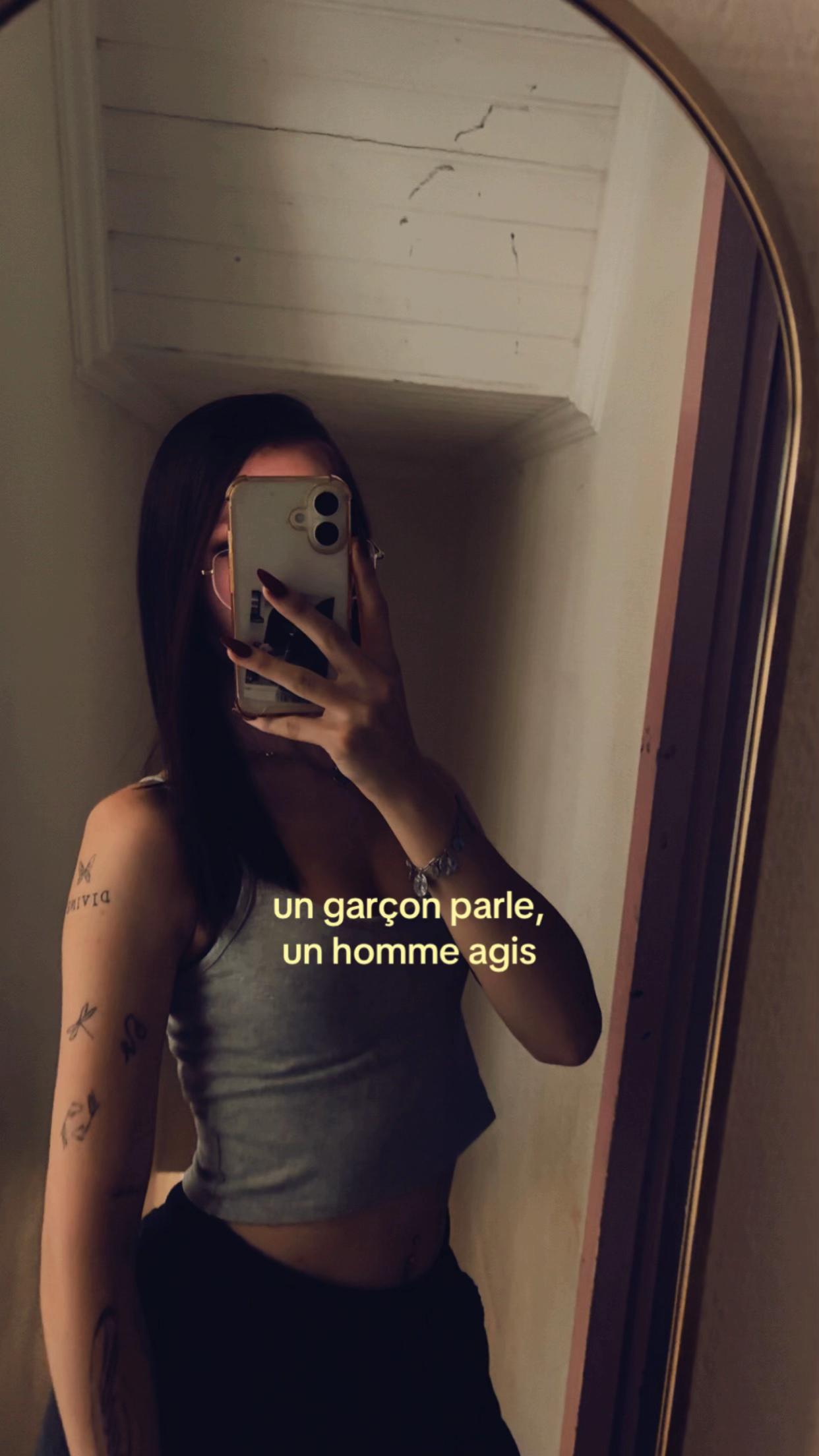 @𝑭𝑳𝑨𝑽𝑰𝑨🥥