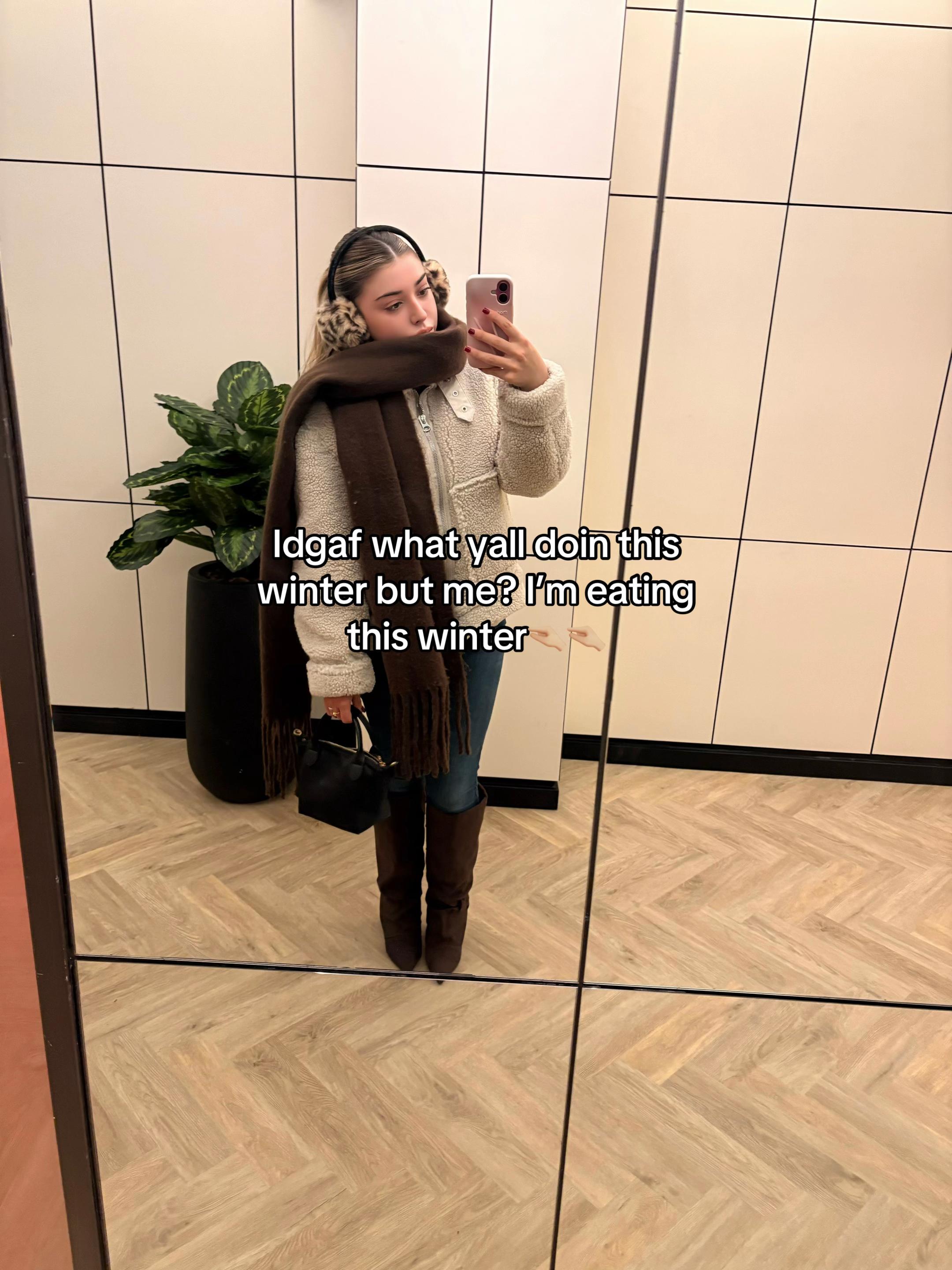 @Tania Fernandez