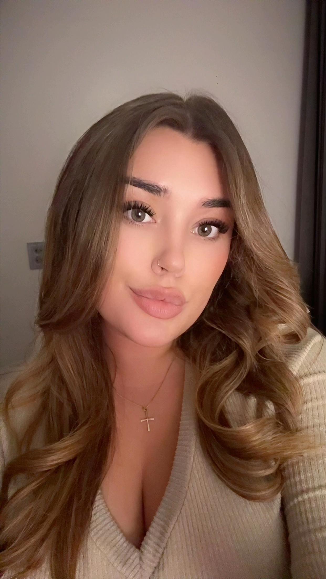 @𝐄𝐀𝐌𝐗𝐗🌺