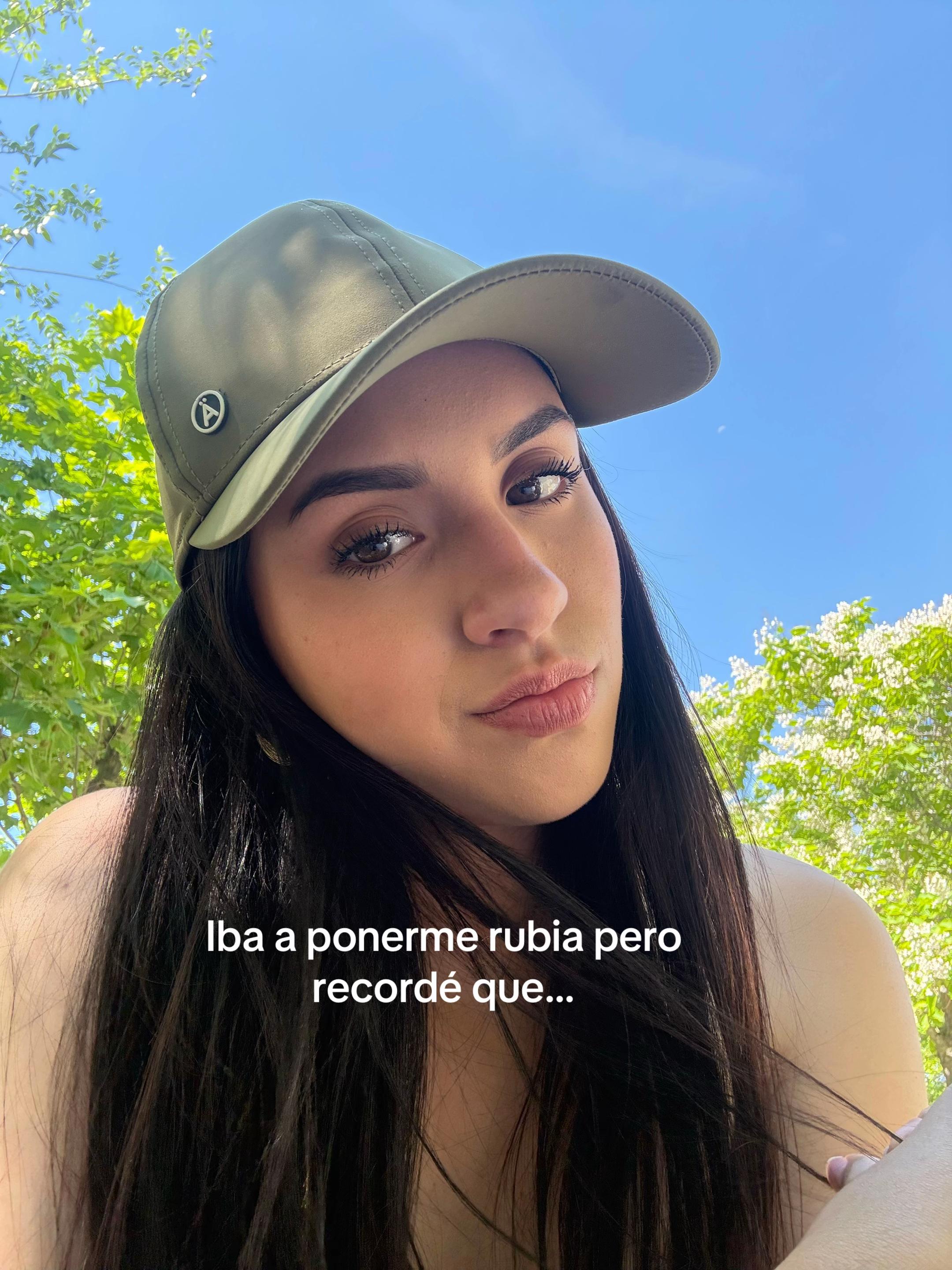 @Angelinagc