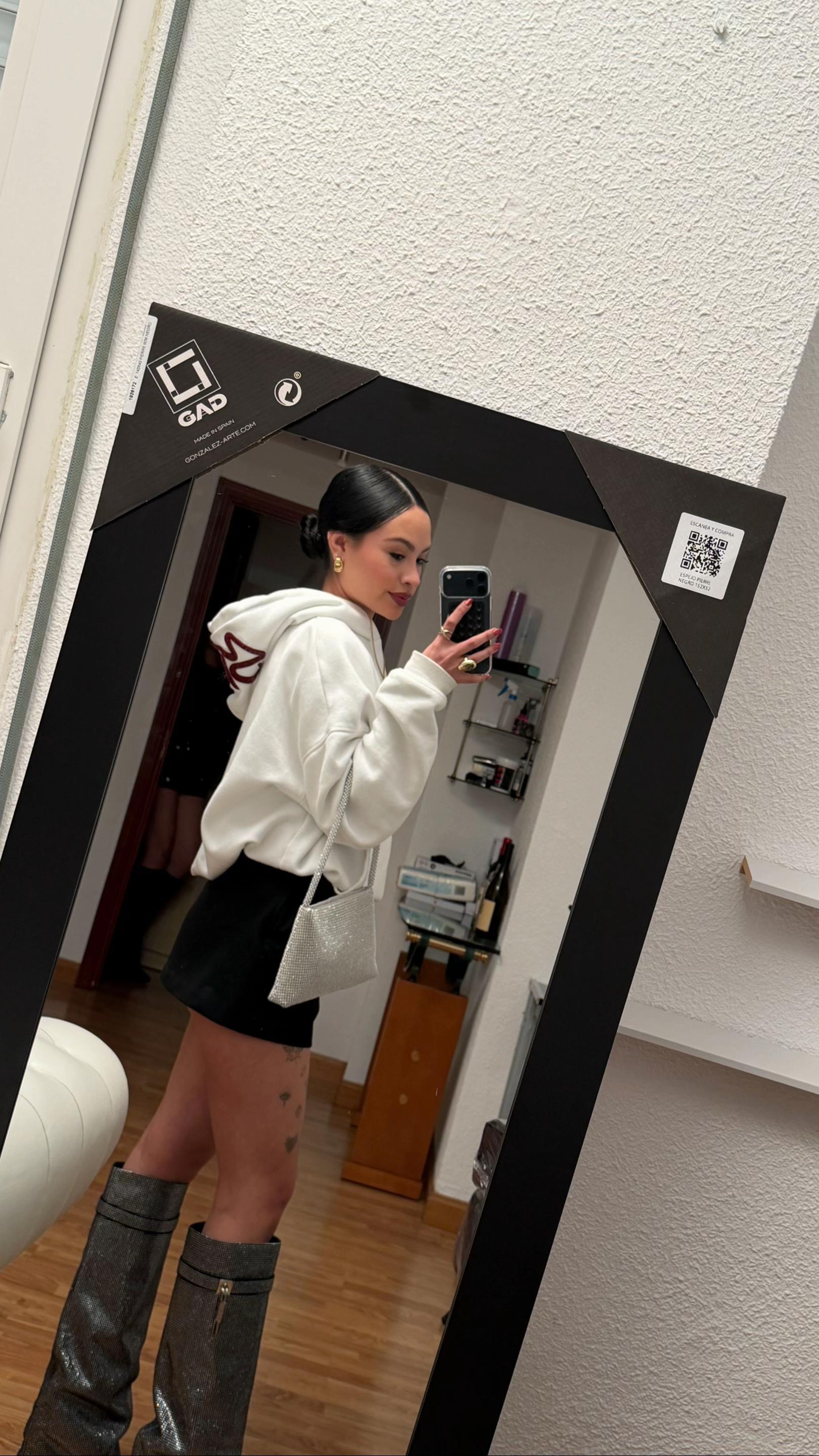 @Cele🌟