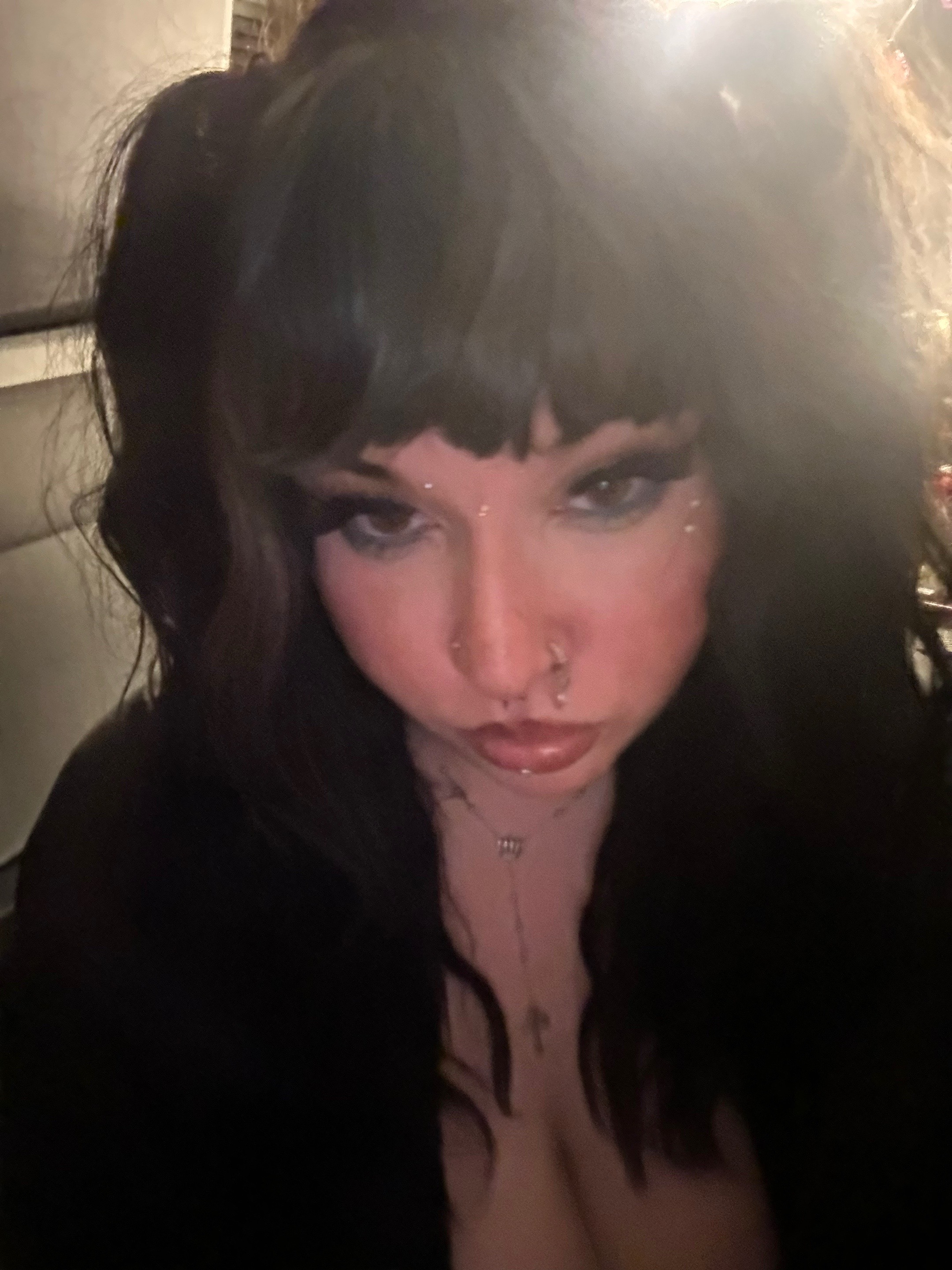 @stillcantfeelmyface_