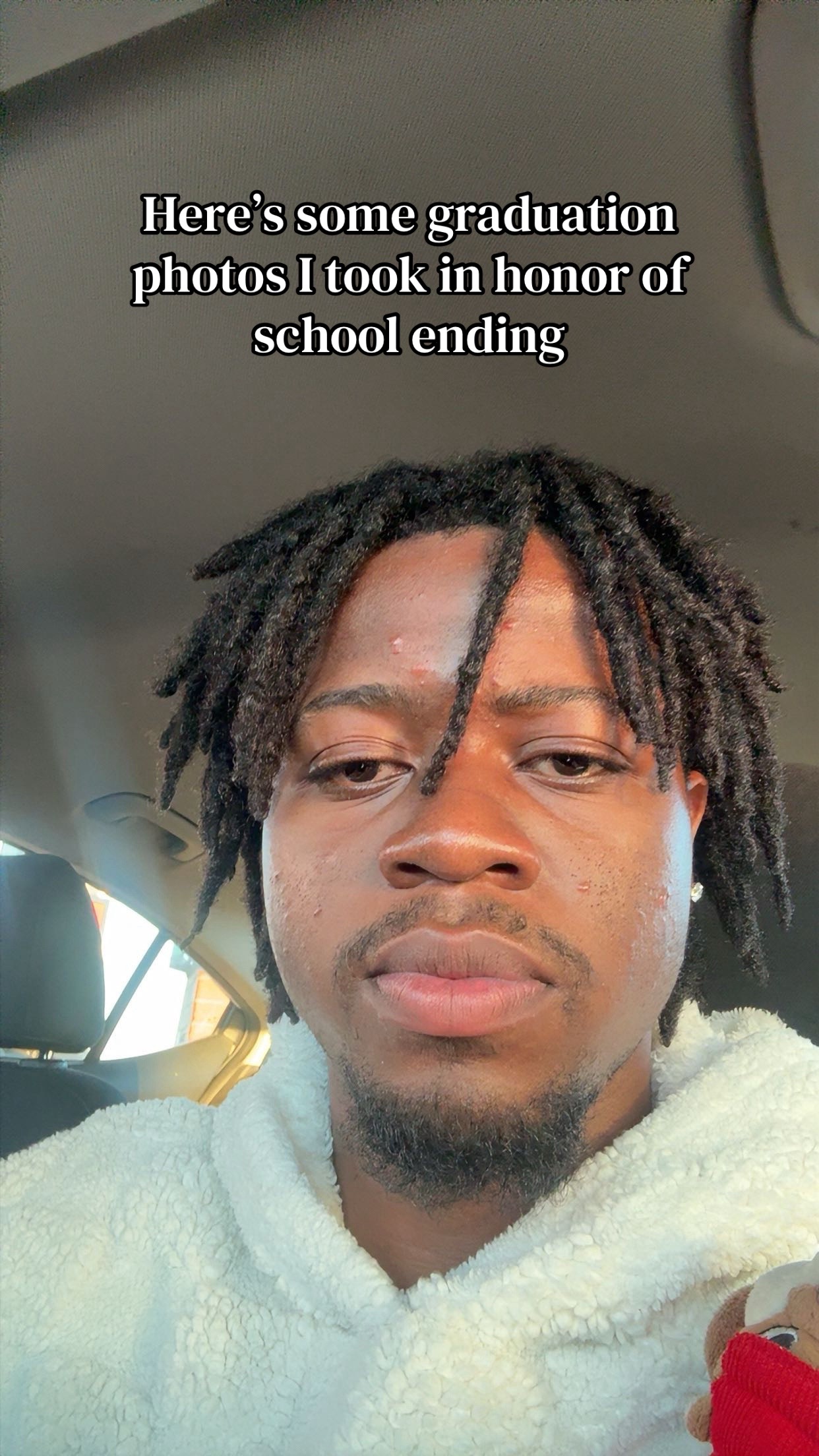 @moyoezzy