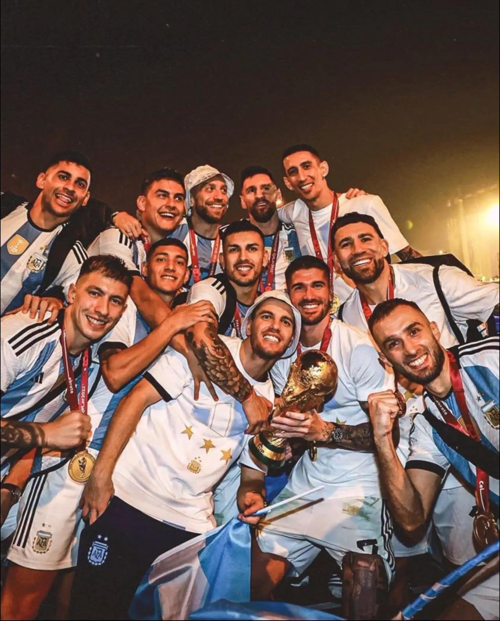 @Argentina's fans